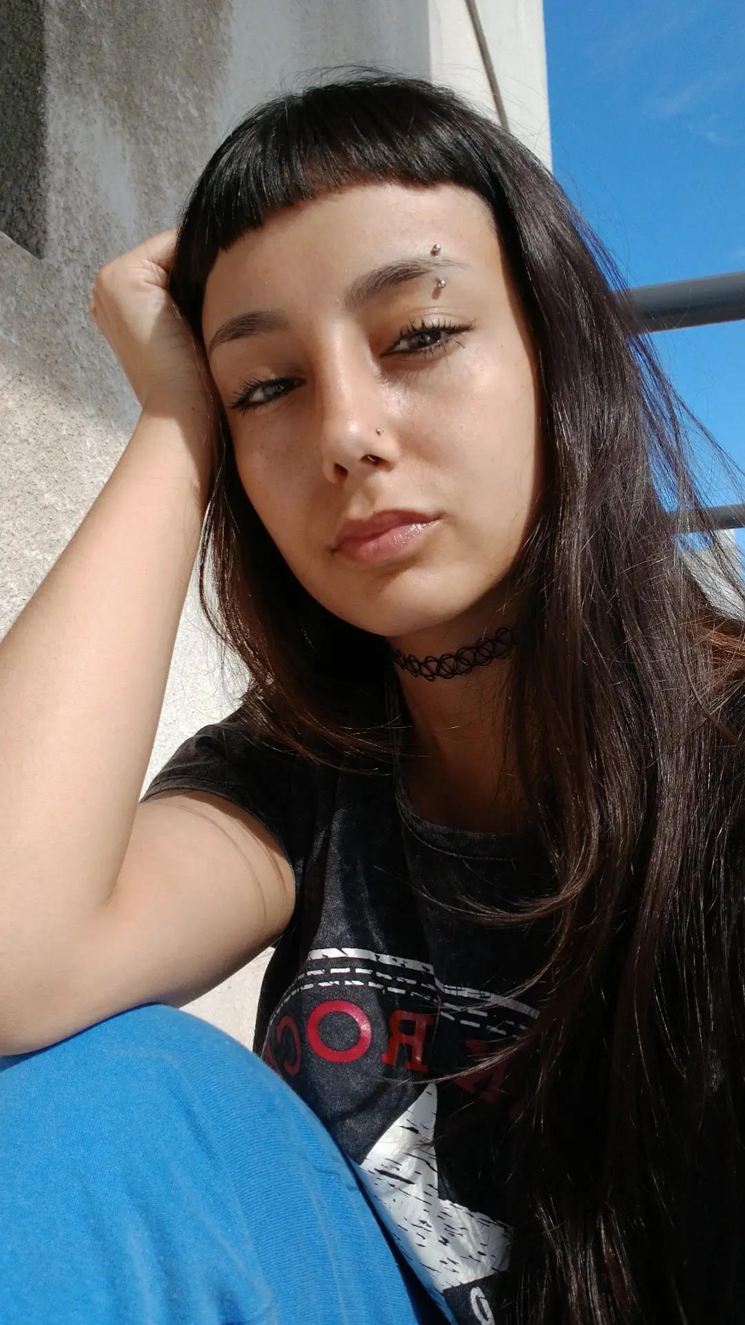 @violelinda