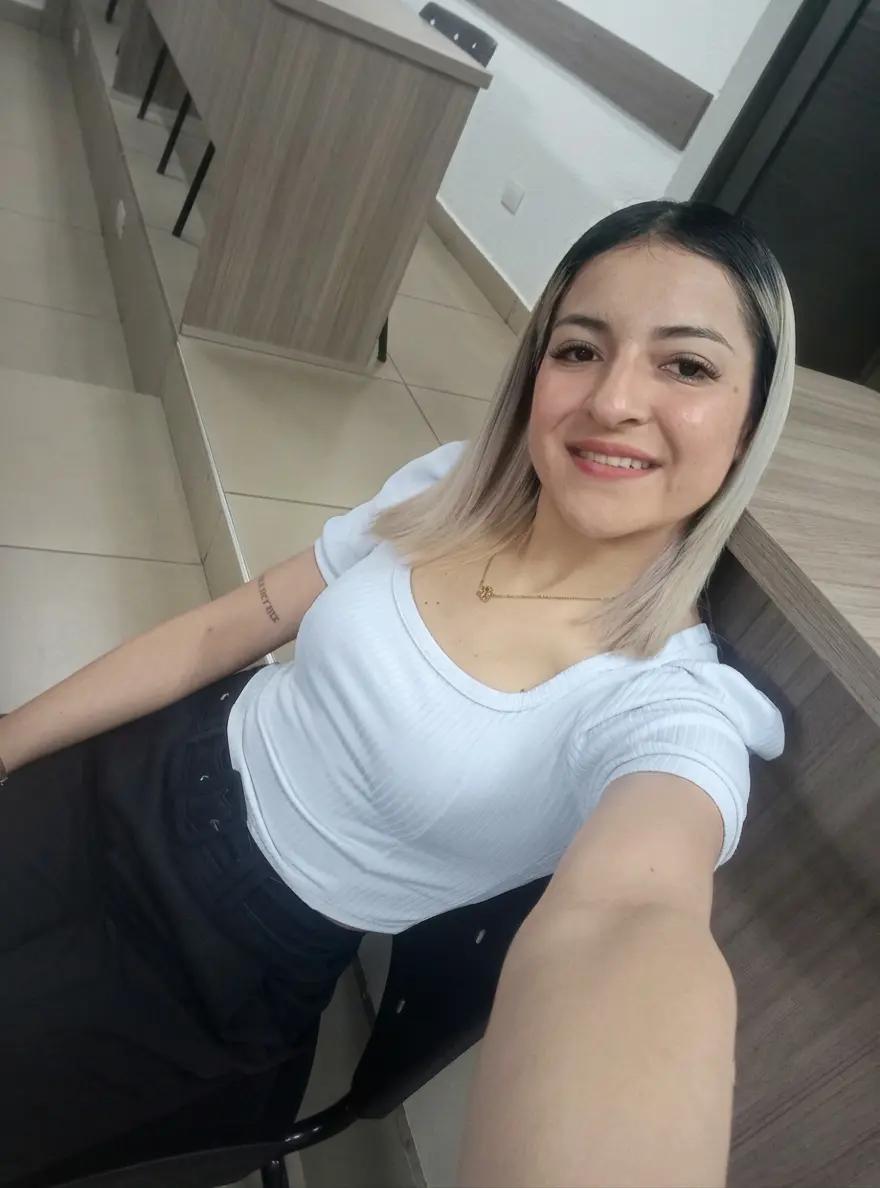@EliiRolón🩷