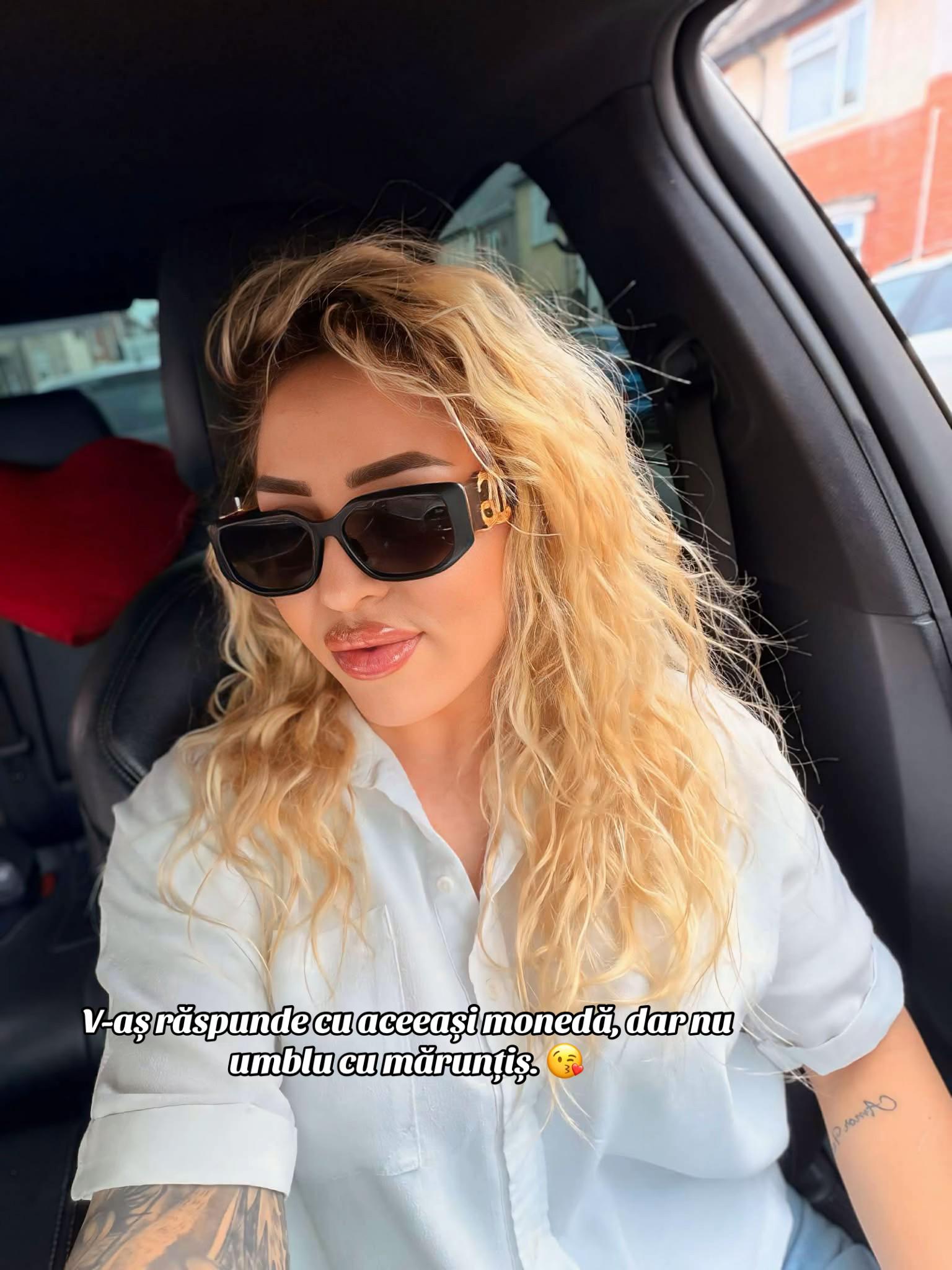 @ℰ𝓁ℯ𝓃𝒶