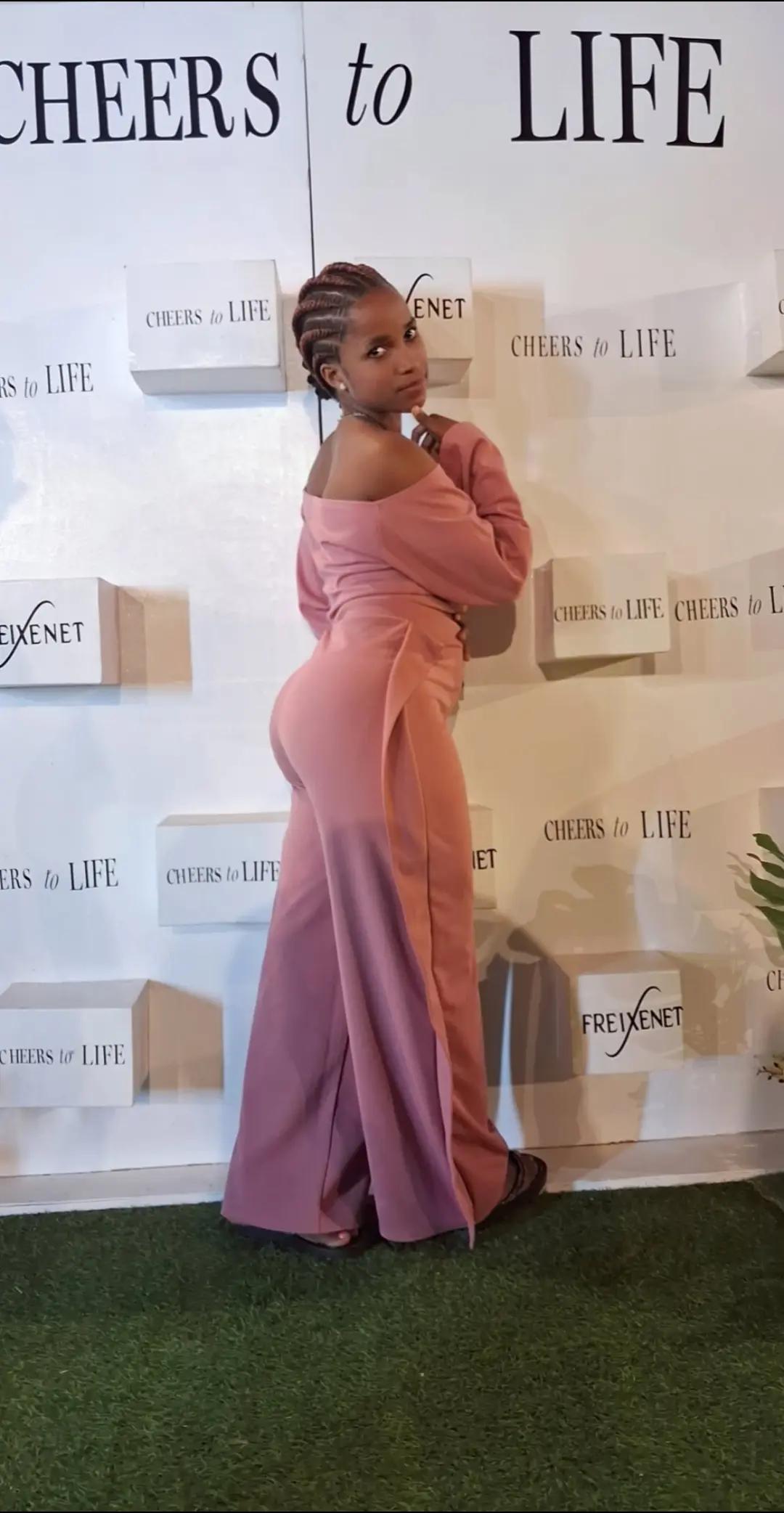 @NATALIA.G