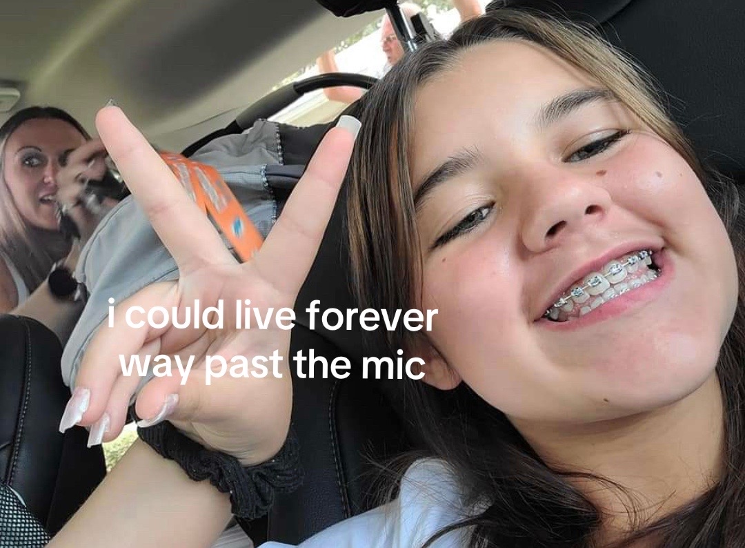 @️