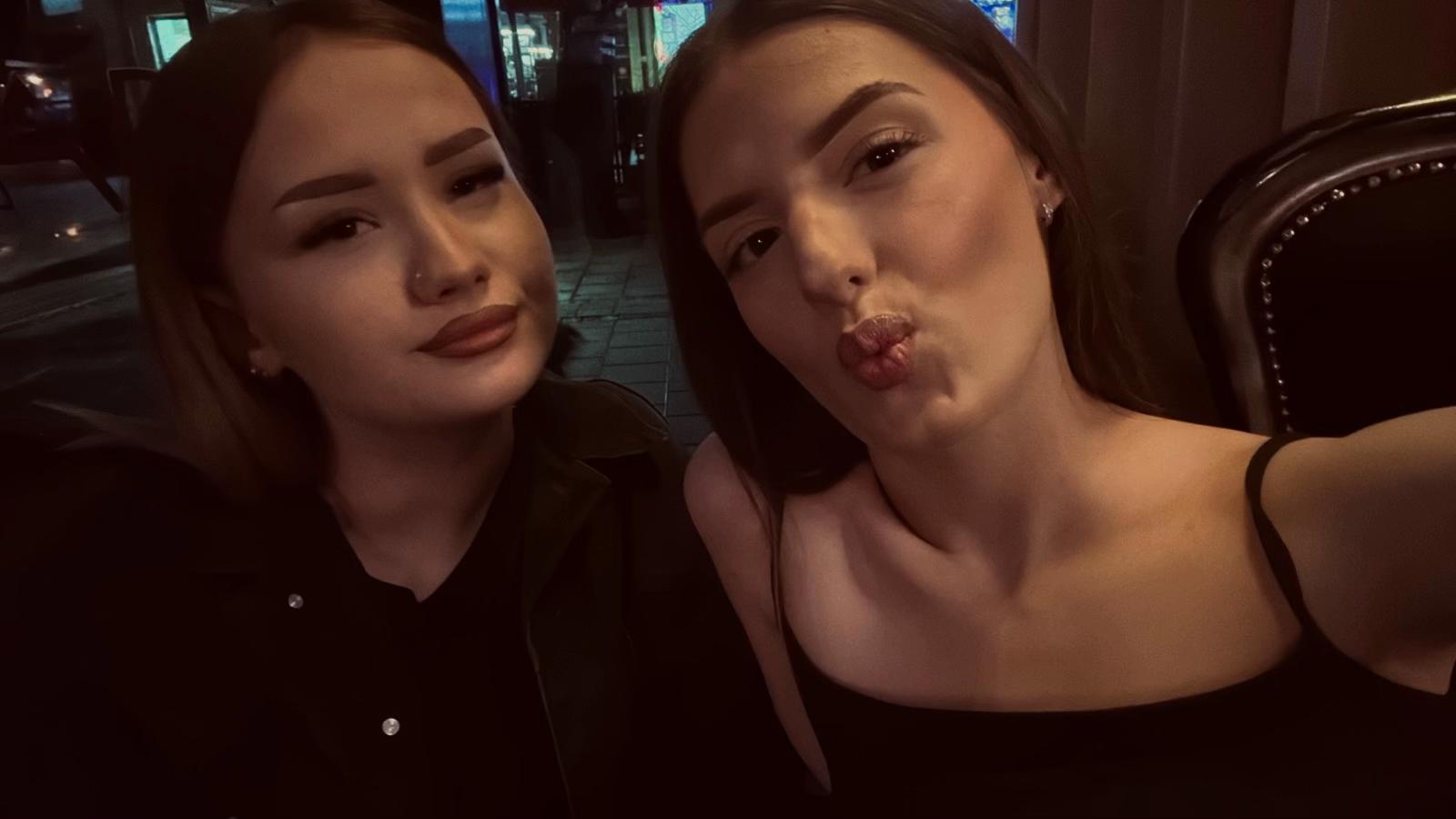 @𝐿𝒱