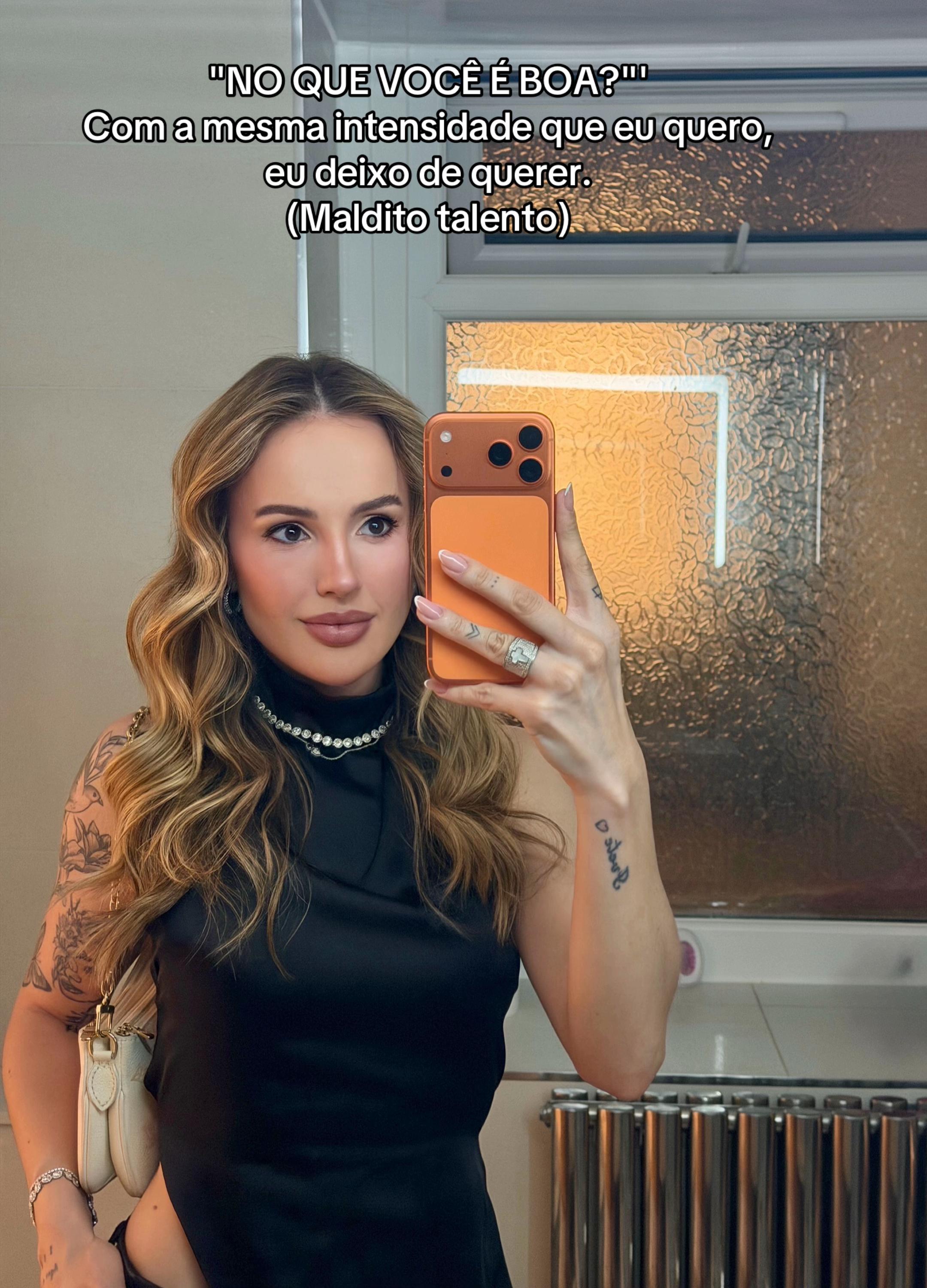 @Kelly Giovanna
