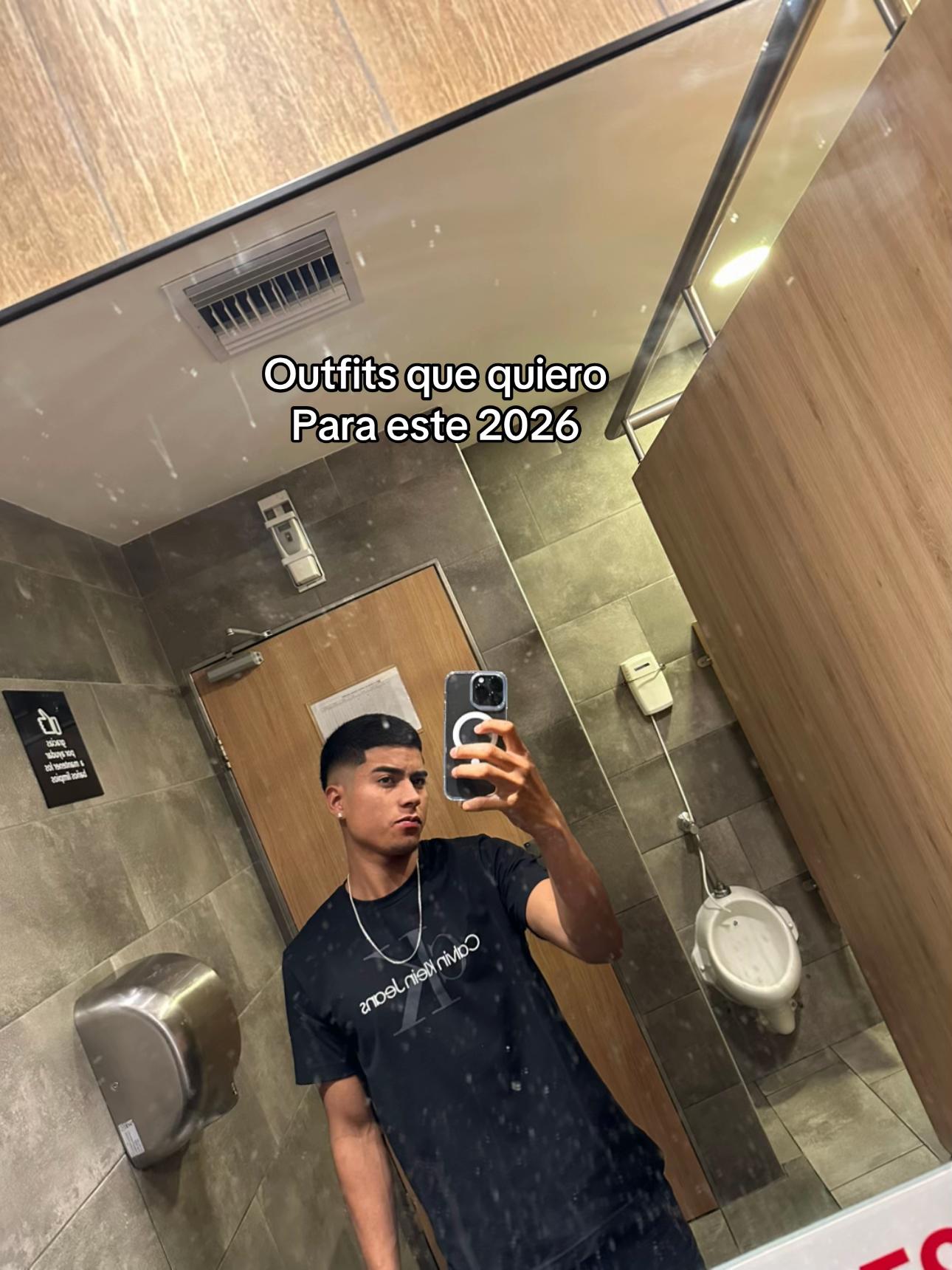 @user 🧔