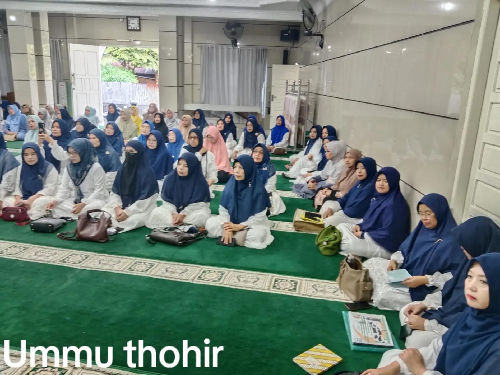 @Ummu Thohir istri sholehah