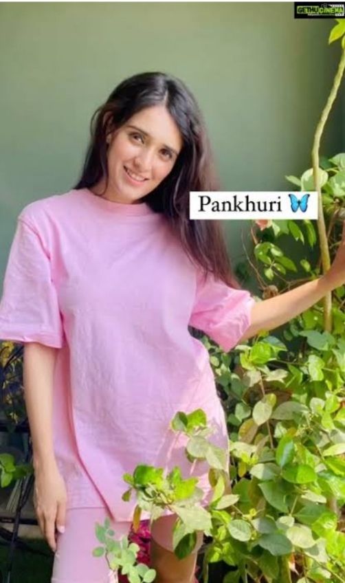 @Pankhuri Awasthy