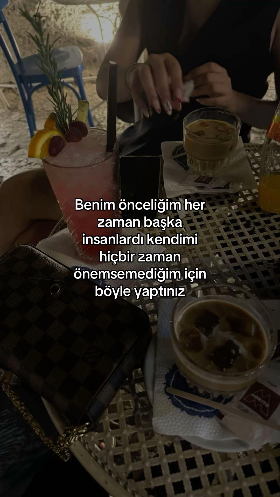@nur