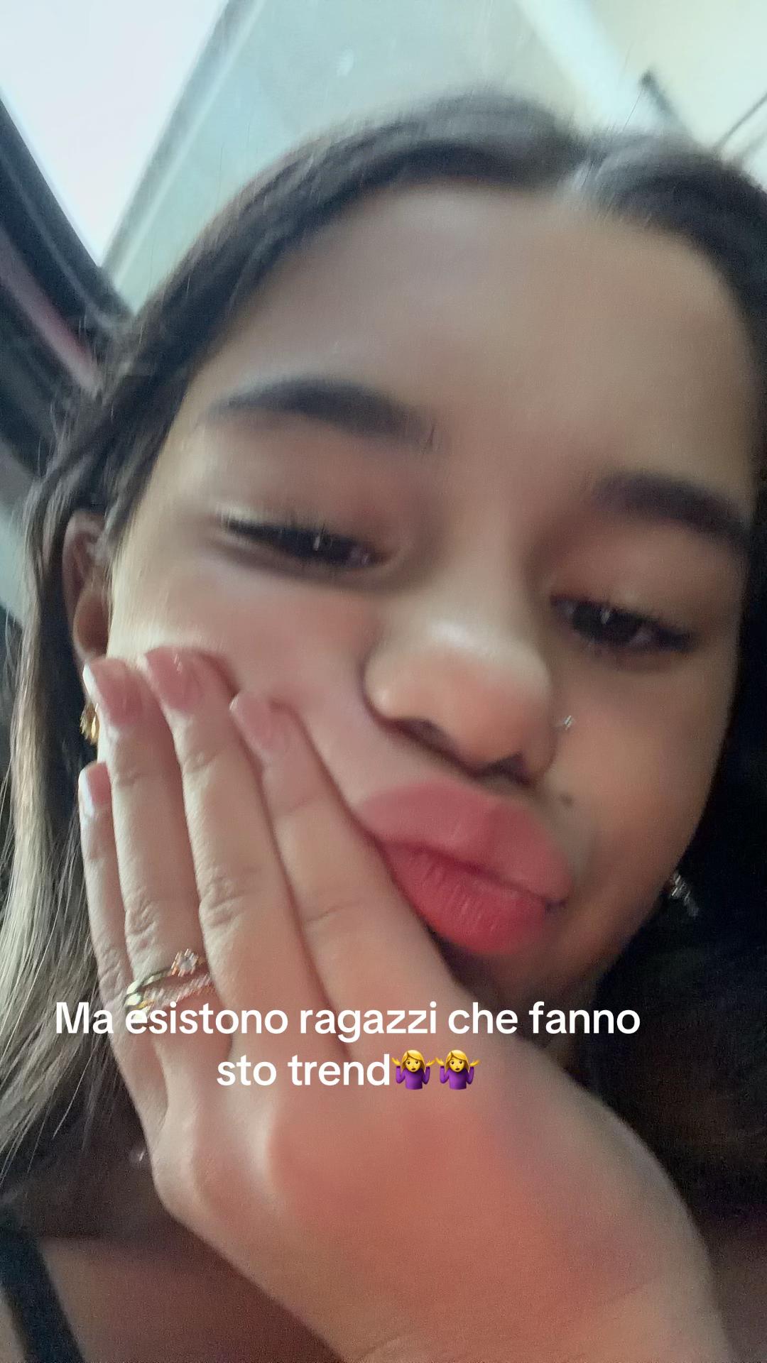 @Mariacarmela936