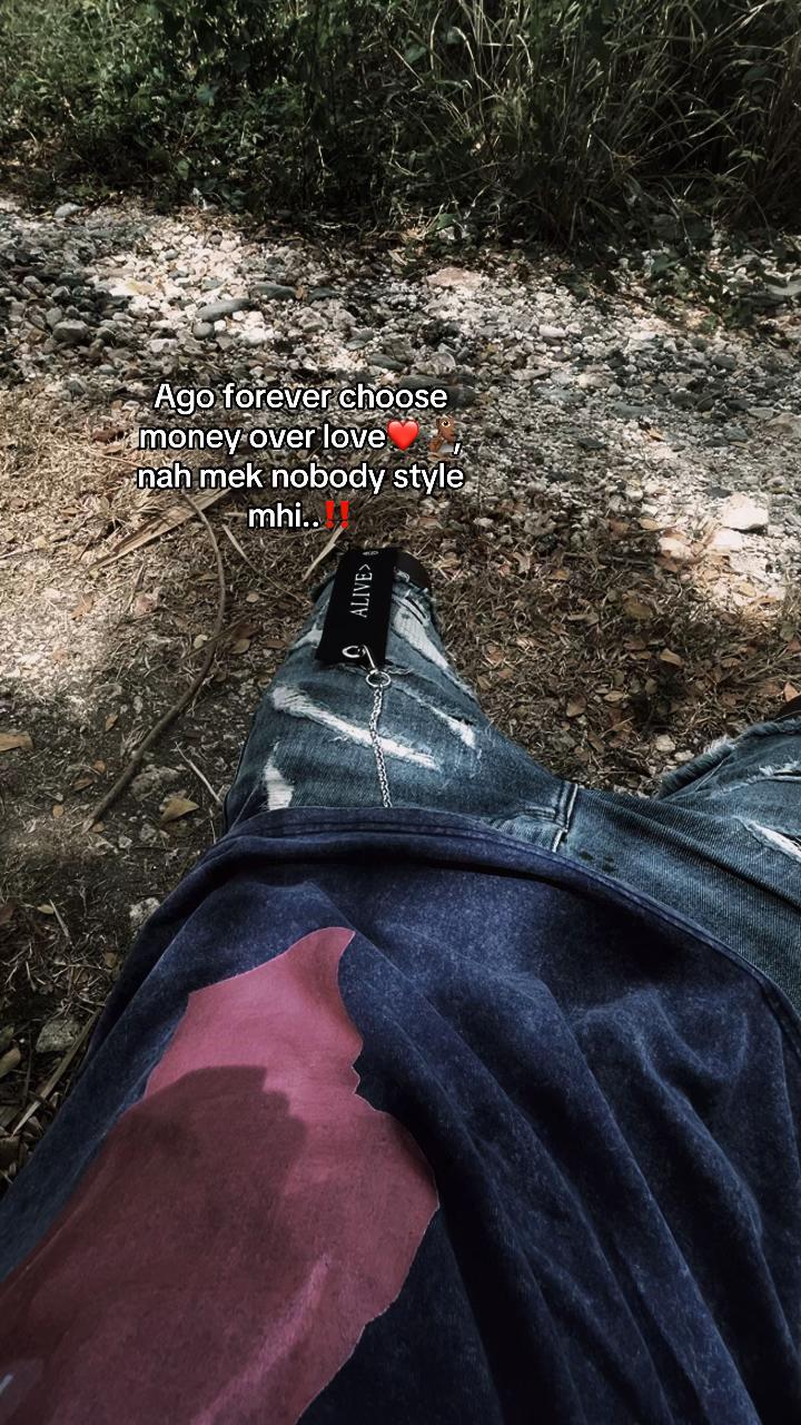 @𝘿𝙧𝙚 🪫