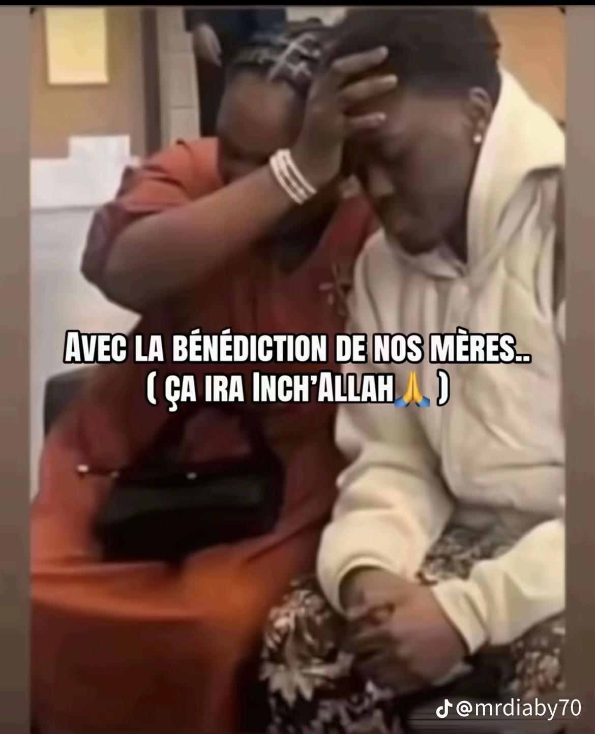 @Bibi one 🇨🇮⚽️🇬🇳