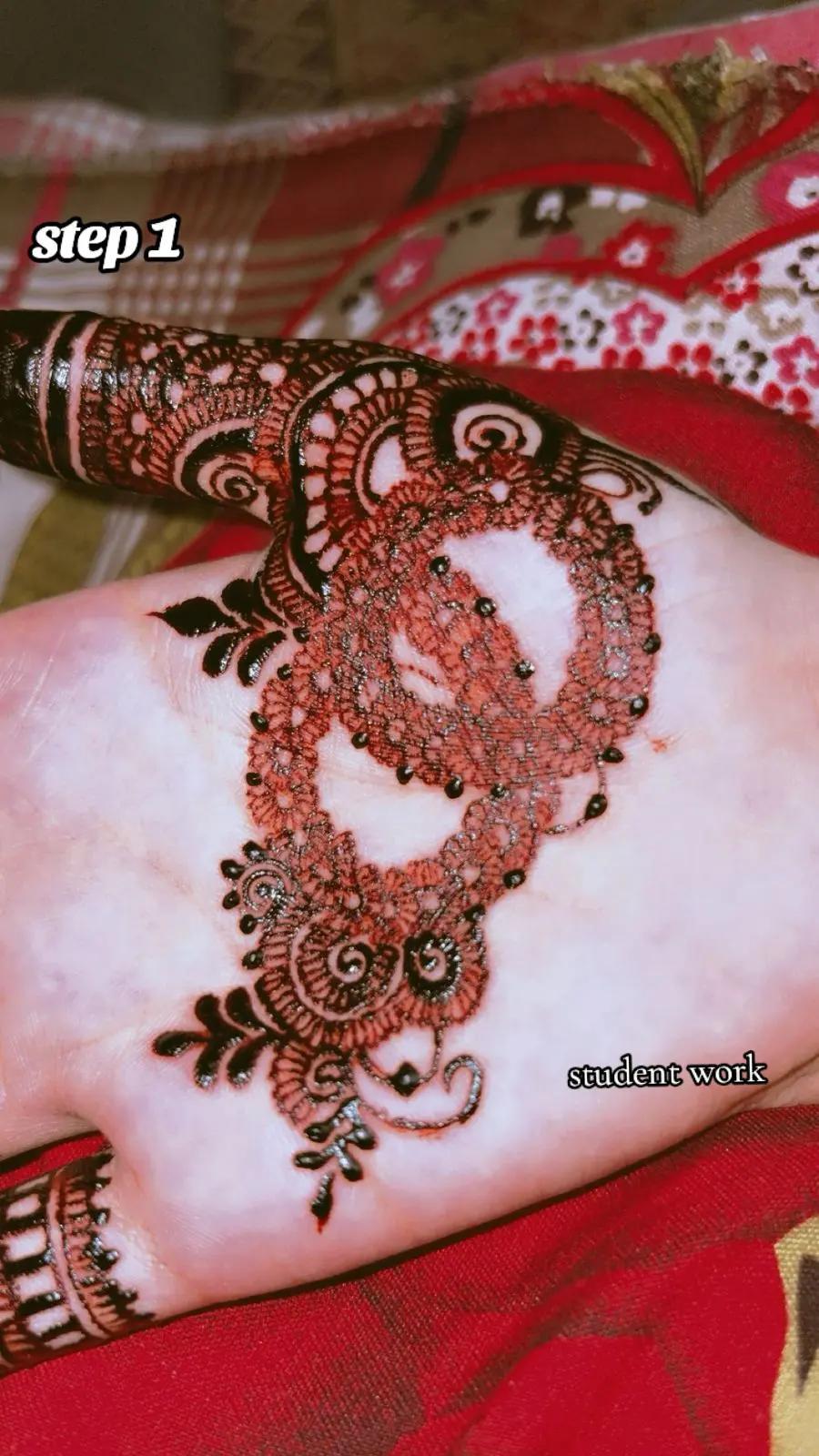 @Mahendi artist❤️