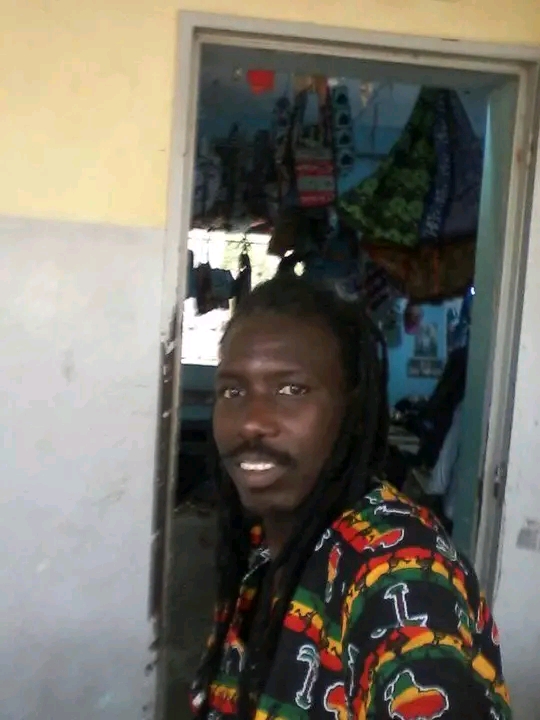 @yoro niass