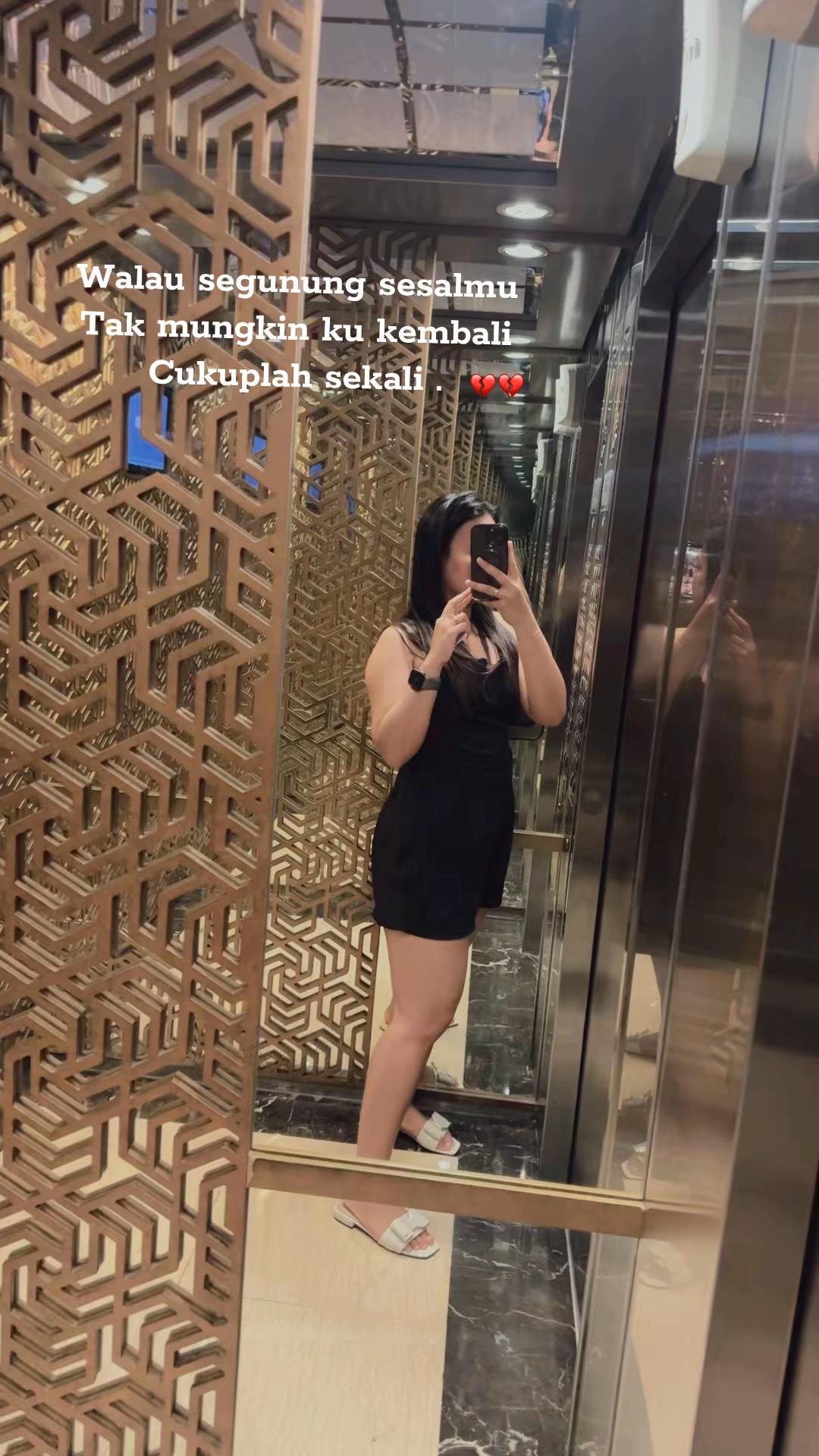 @NonaRaa🖤.