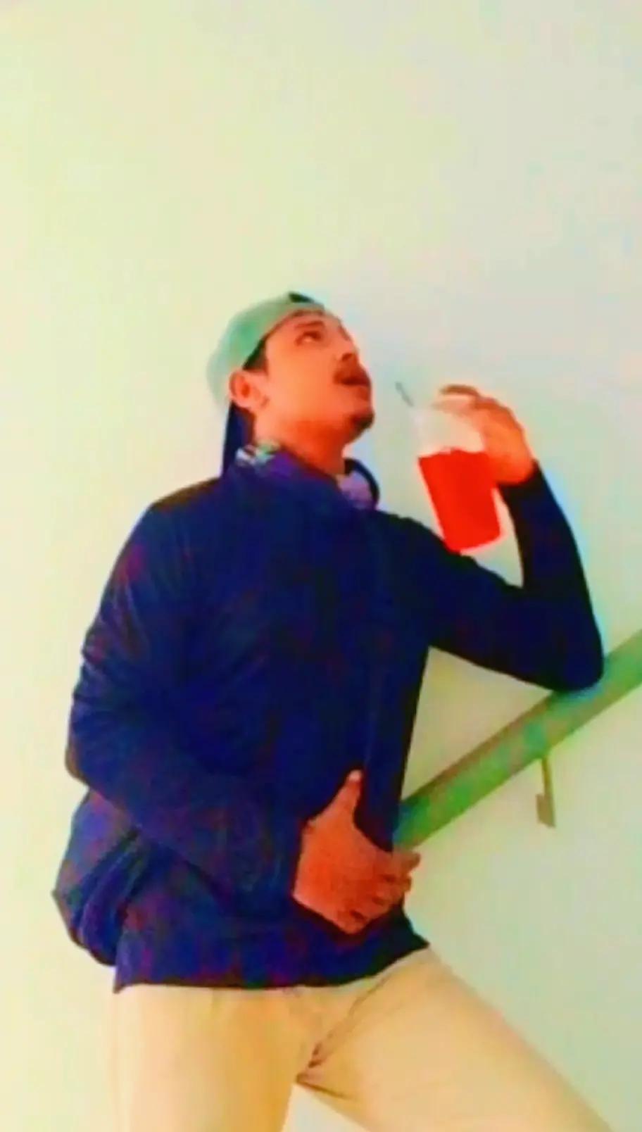 @Aru
