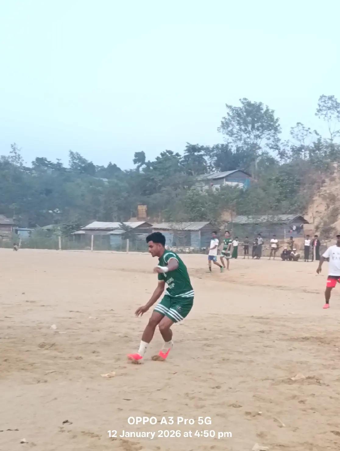 @Football player ๐ต๐น๐ต๐น๐ต๐น