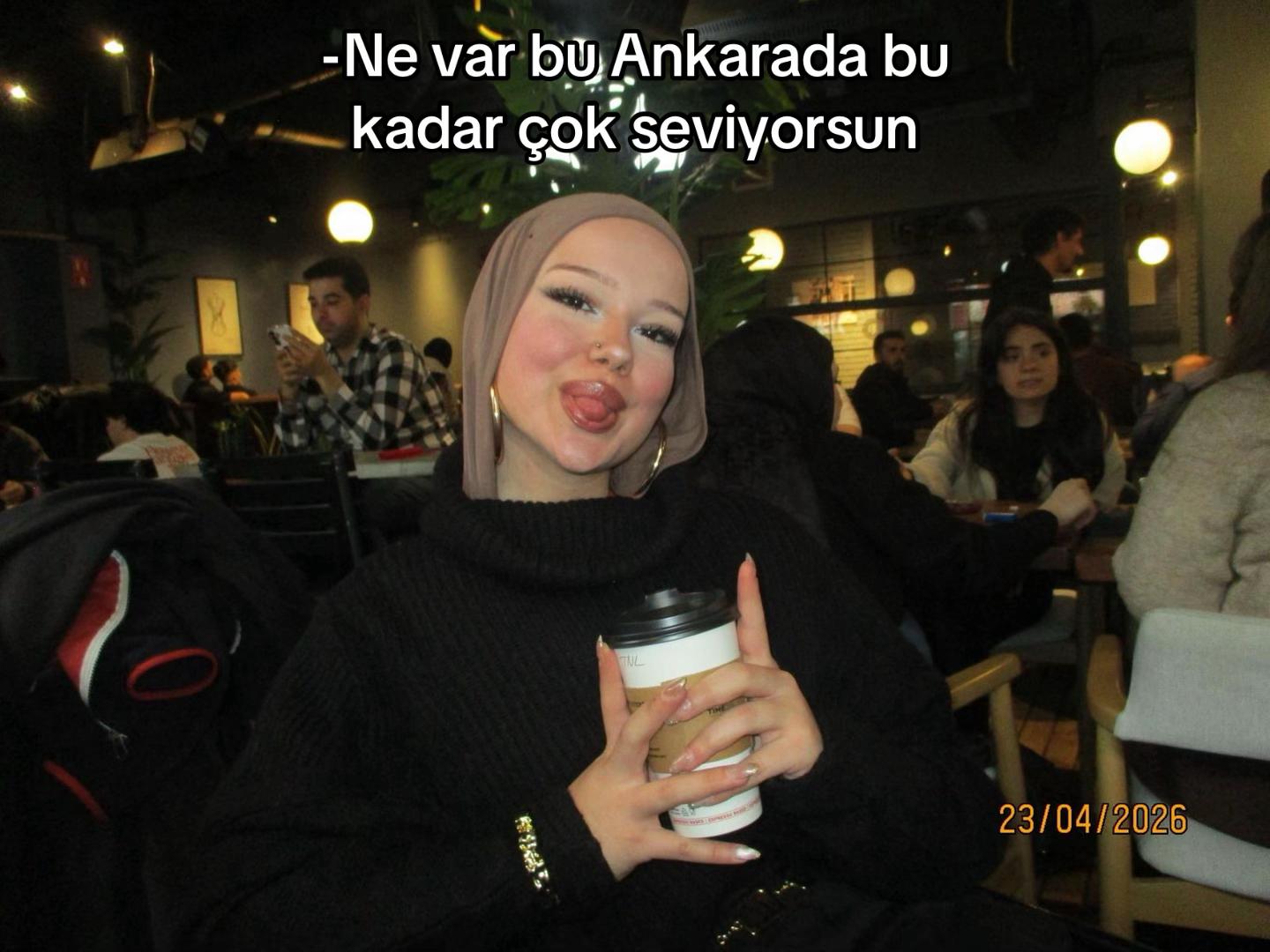 @Esmoş🎀