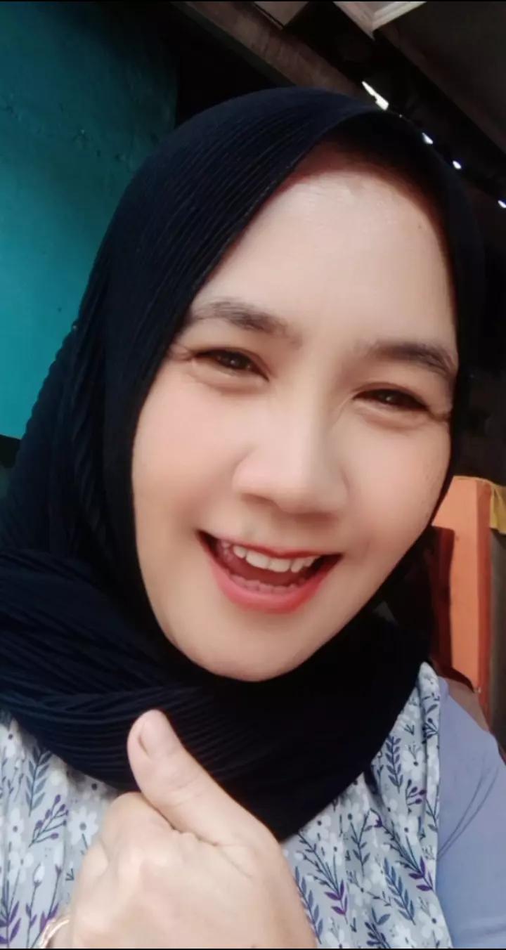 @Reni Rohayani379
