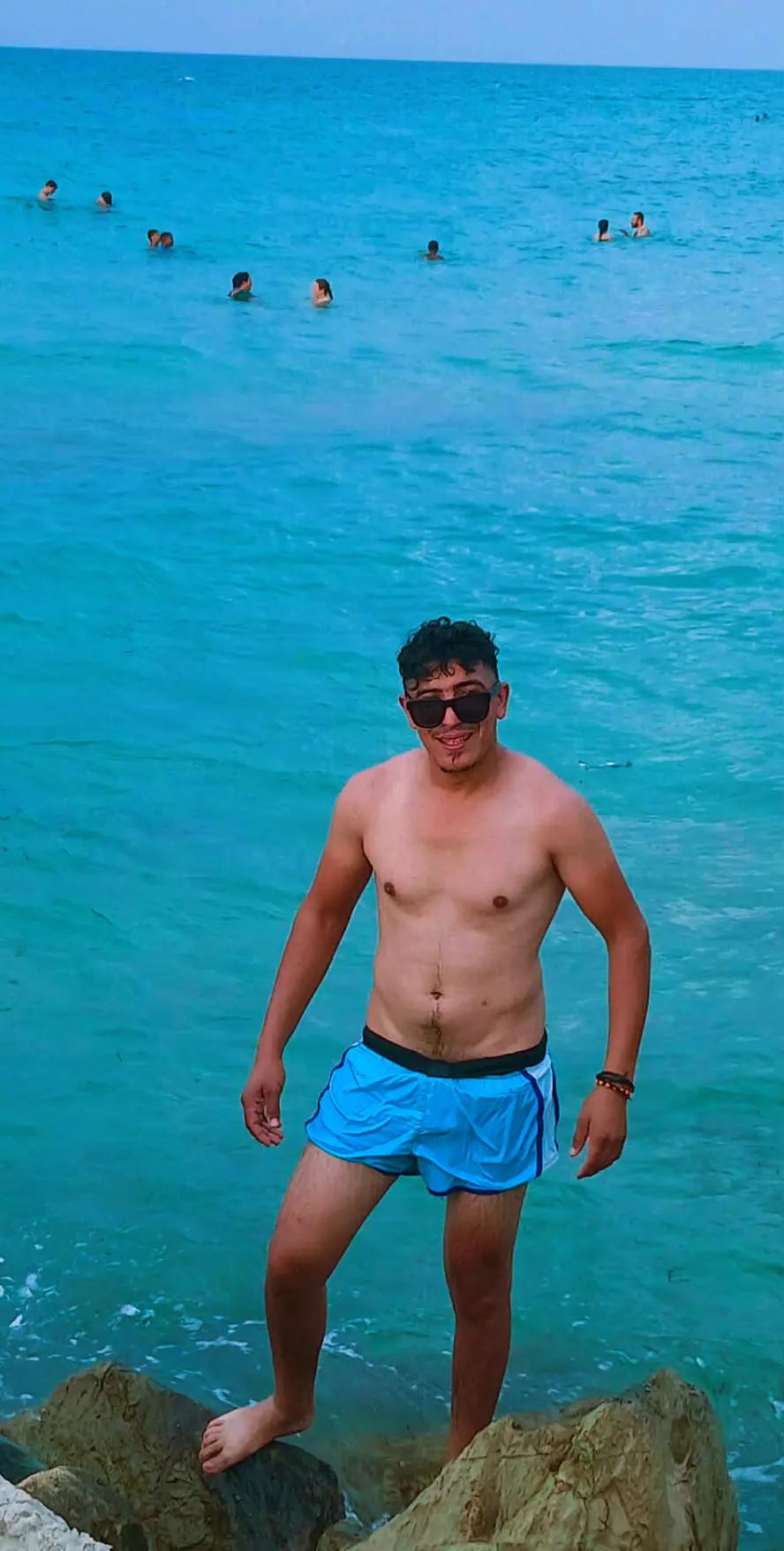 @Ala Riahi