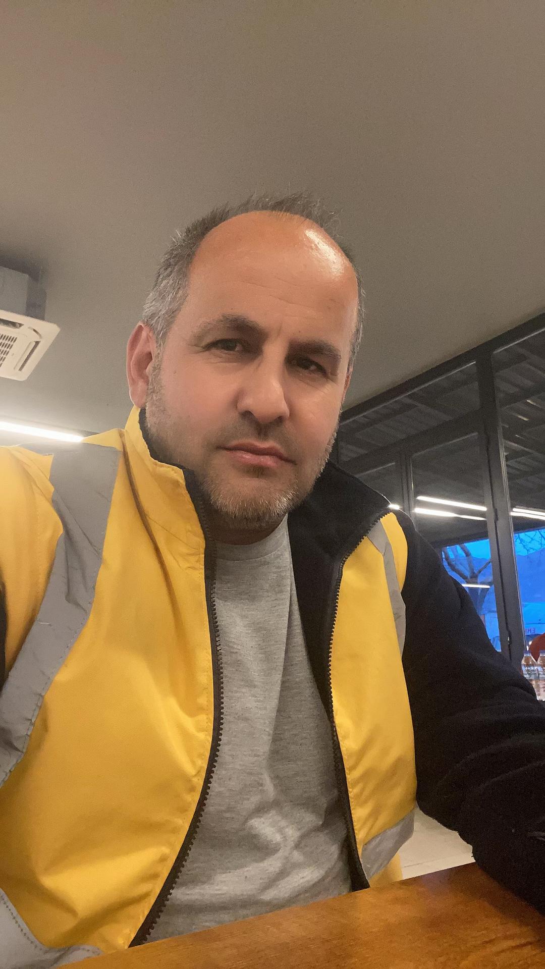 @Yaşar &Ouml;zdemir