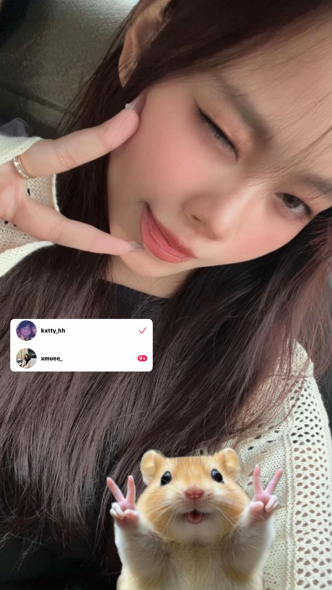 @Hmuee
