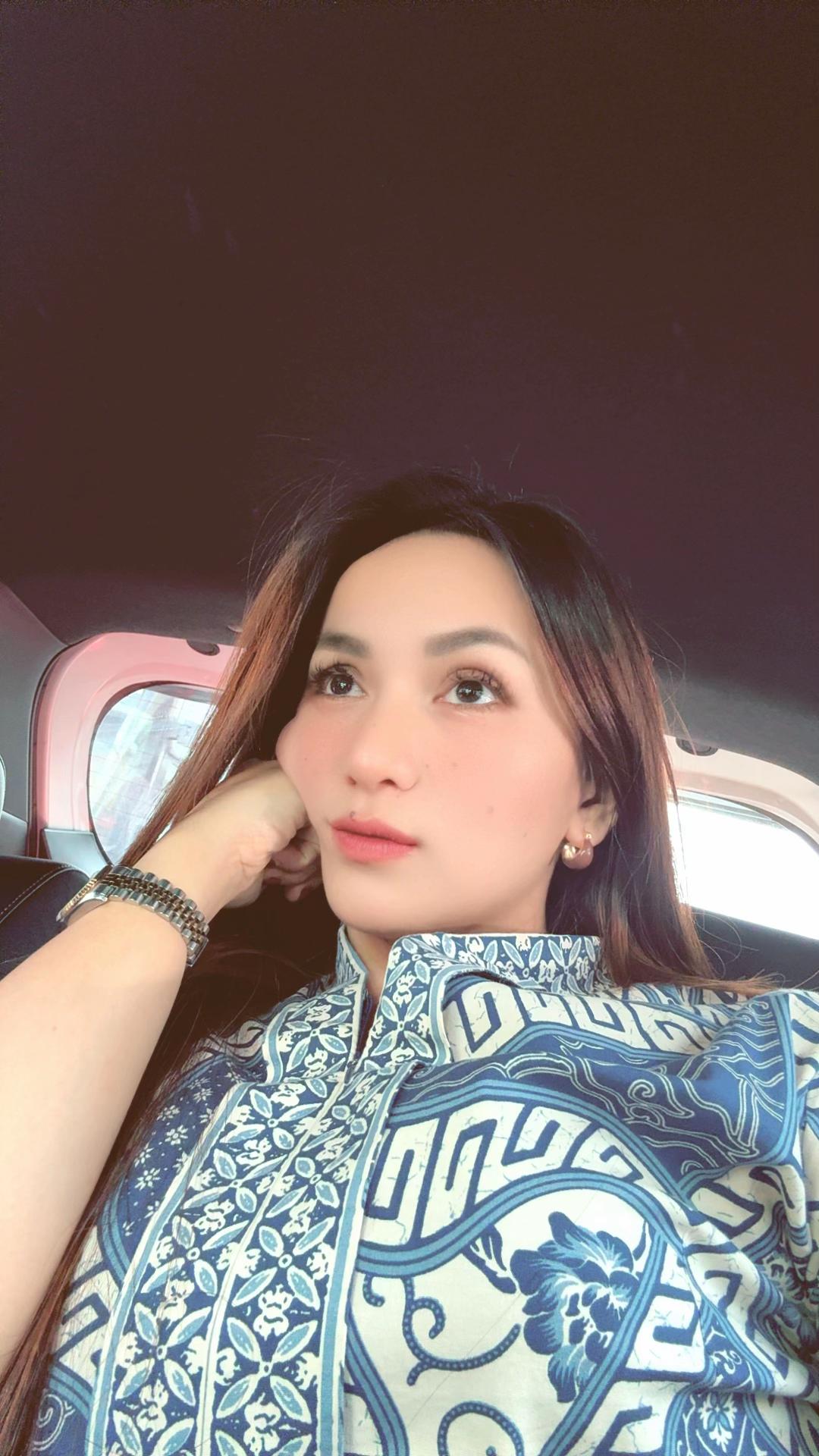 @gressiajennyshop. I'd