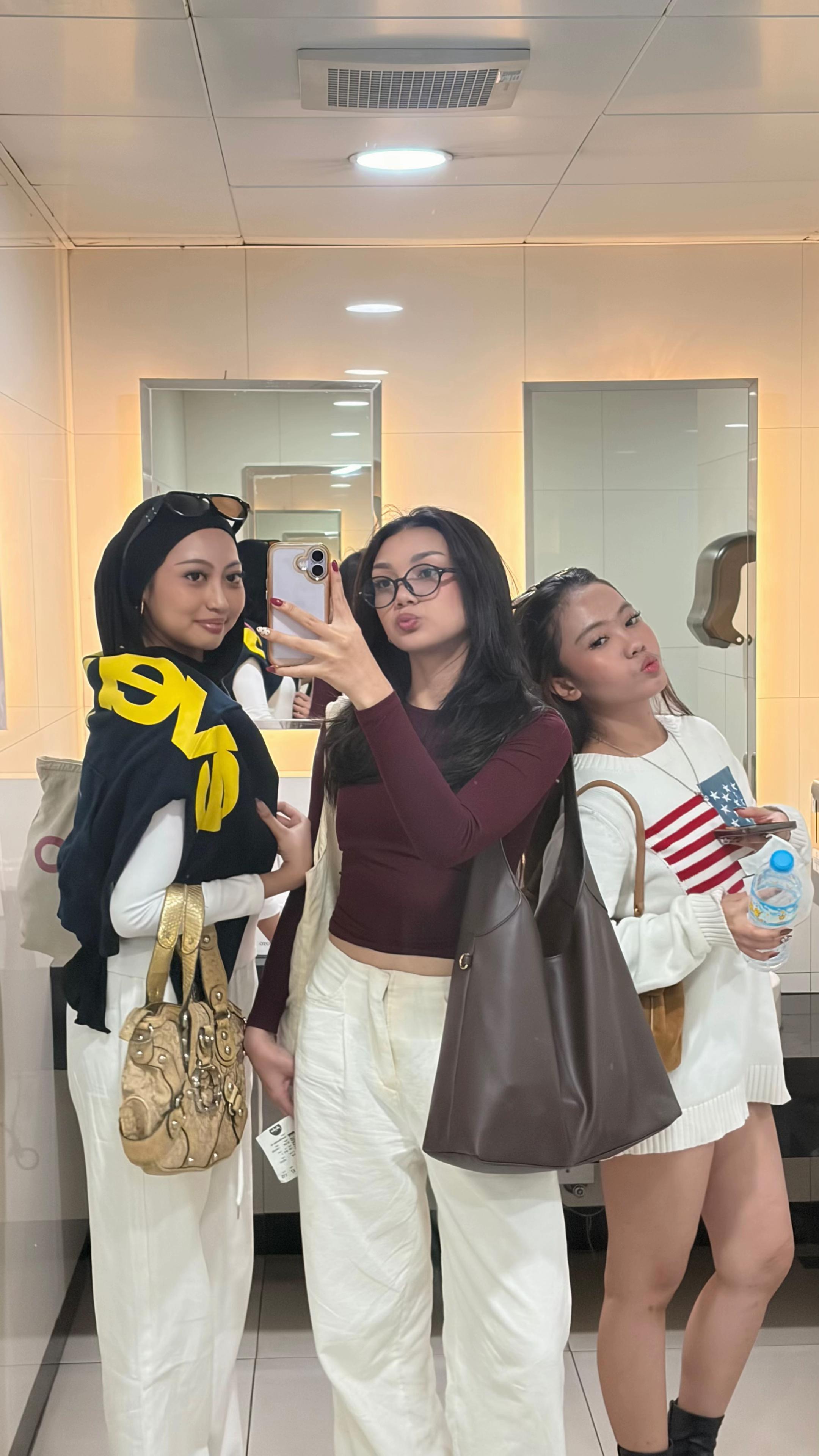 @bellsssss