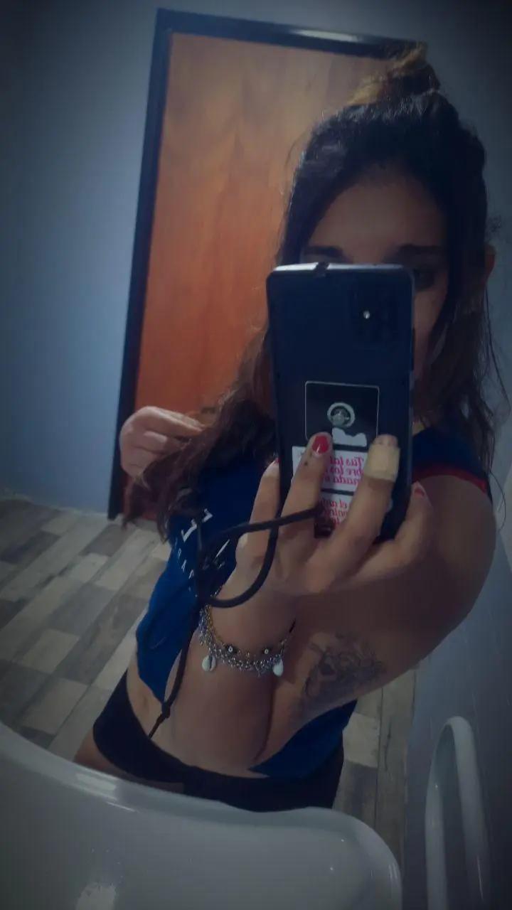 @LAILA NUR 🤍🎗️🎗️