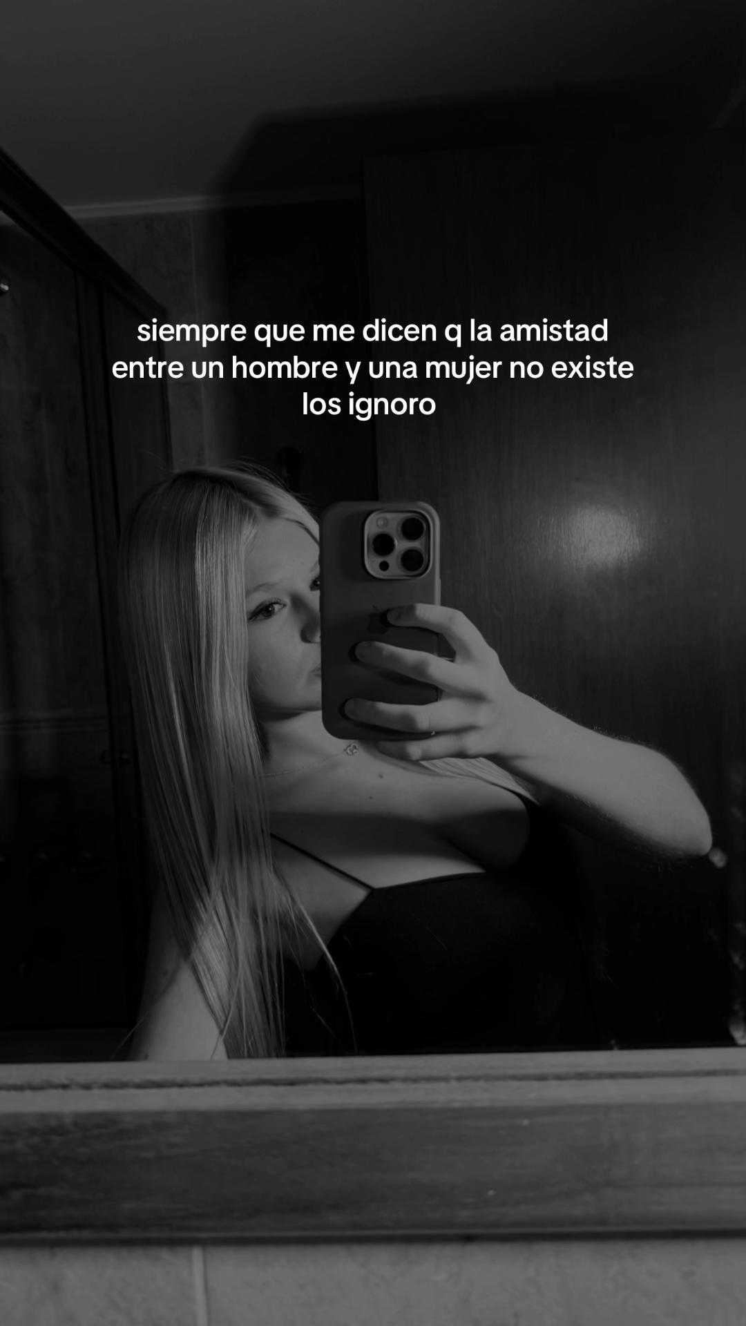@loooolaaaaa