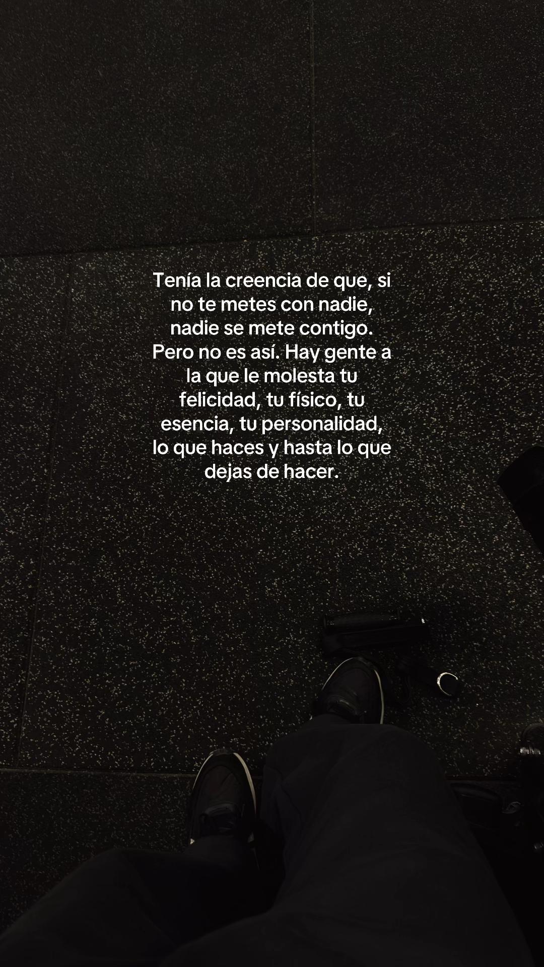 @Jona