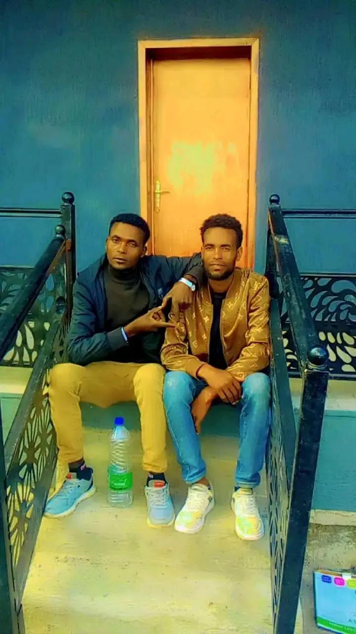 @Umaar Qaasiim