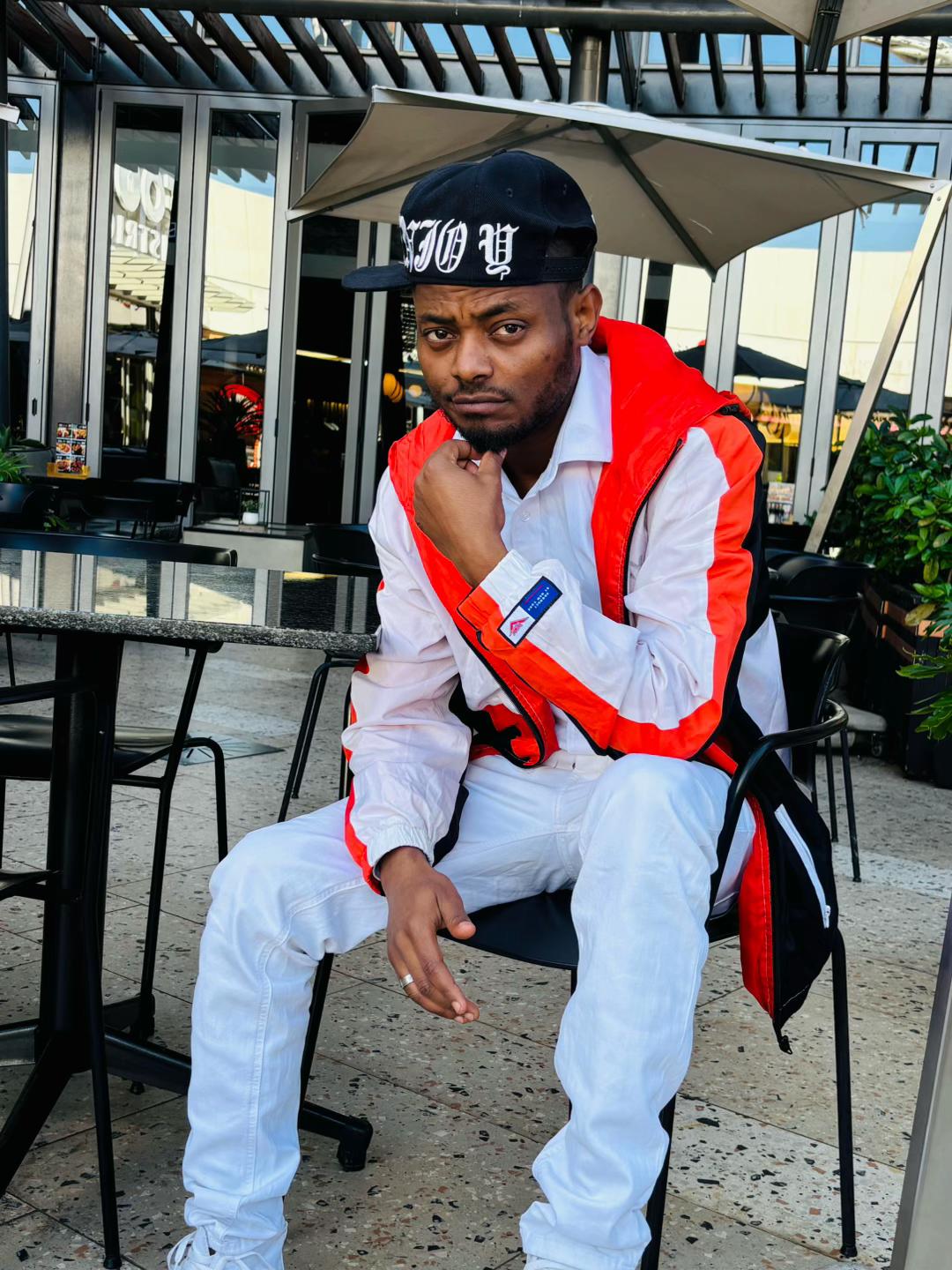@ቡረ🚁bull