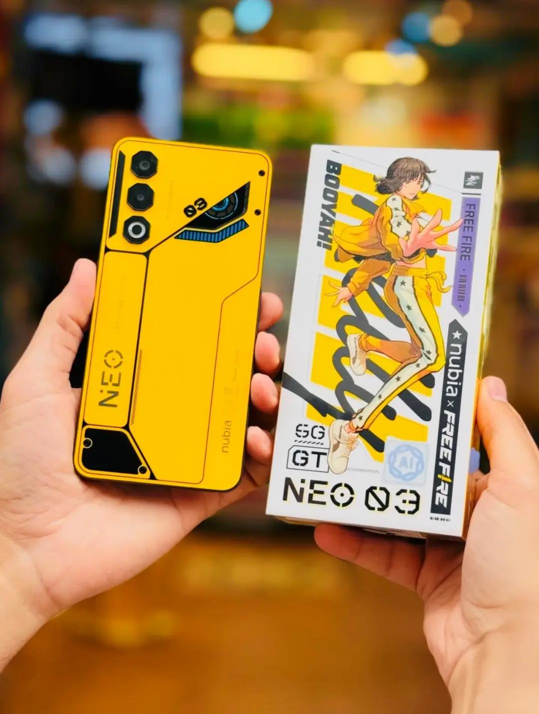 @ទូរស័ព្ទថ្មី និង មួយទឹក