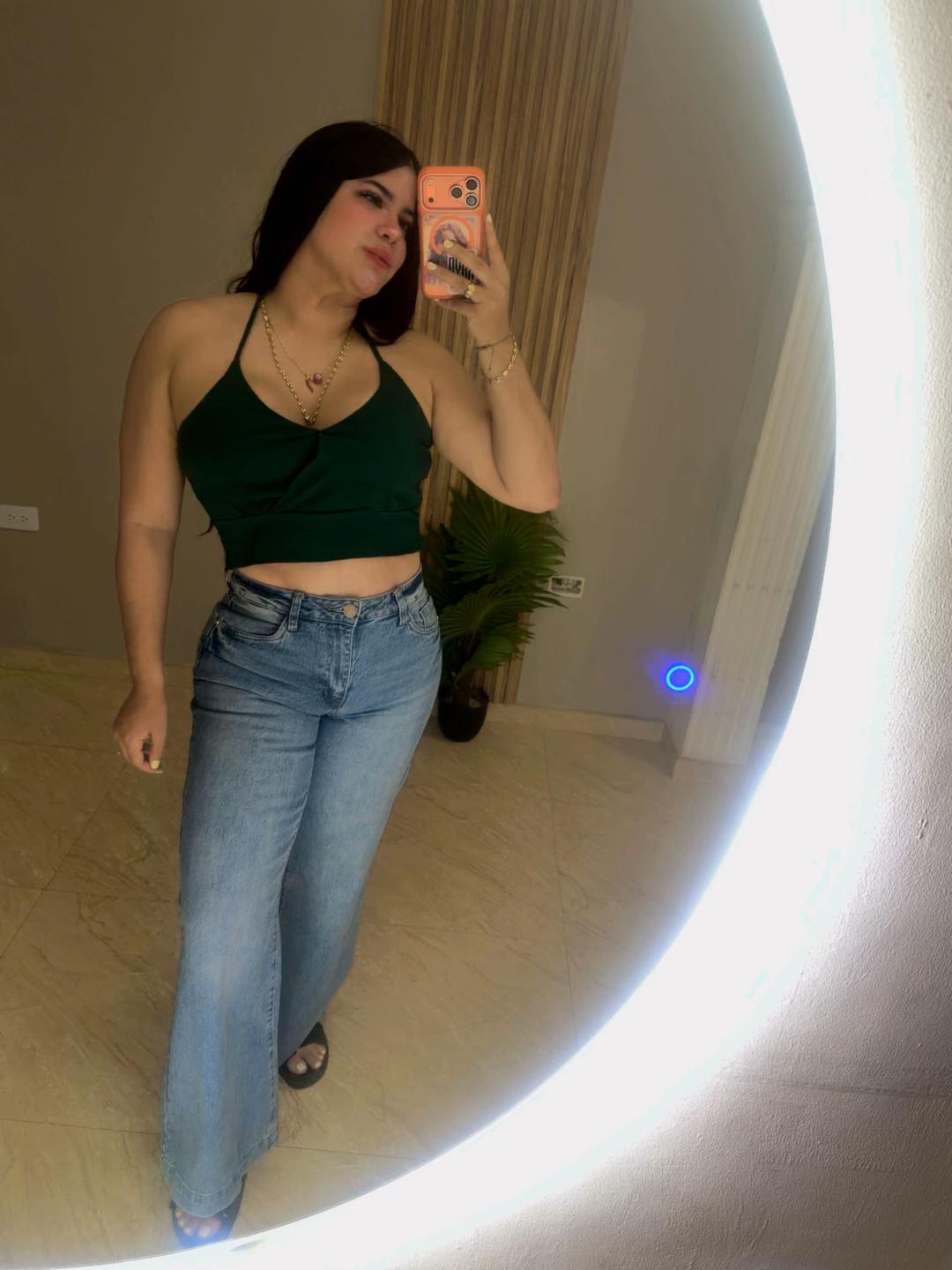 @María