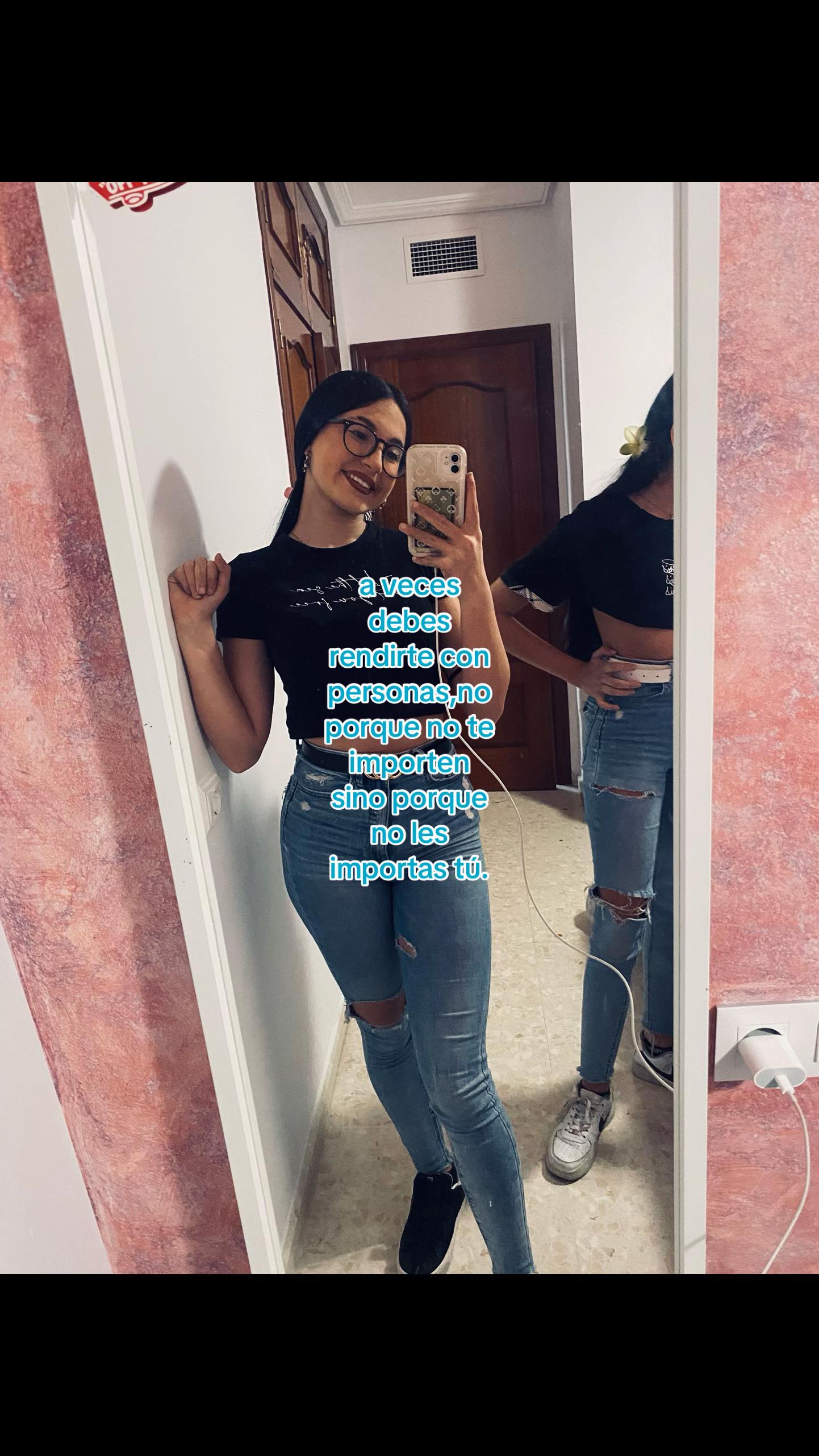 @𝐈 🤸🏽&zwj;♂️