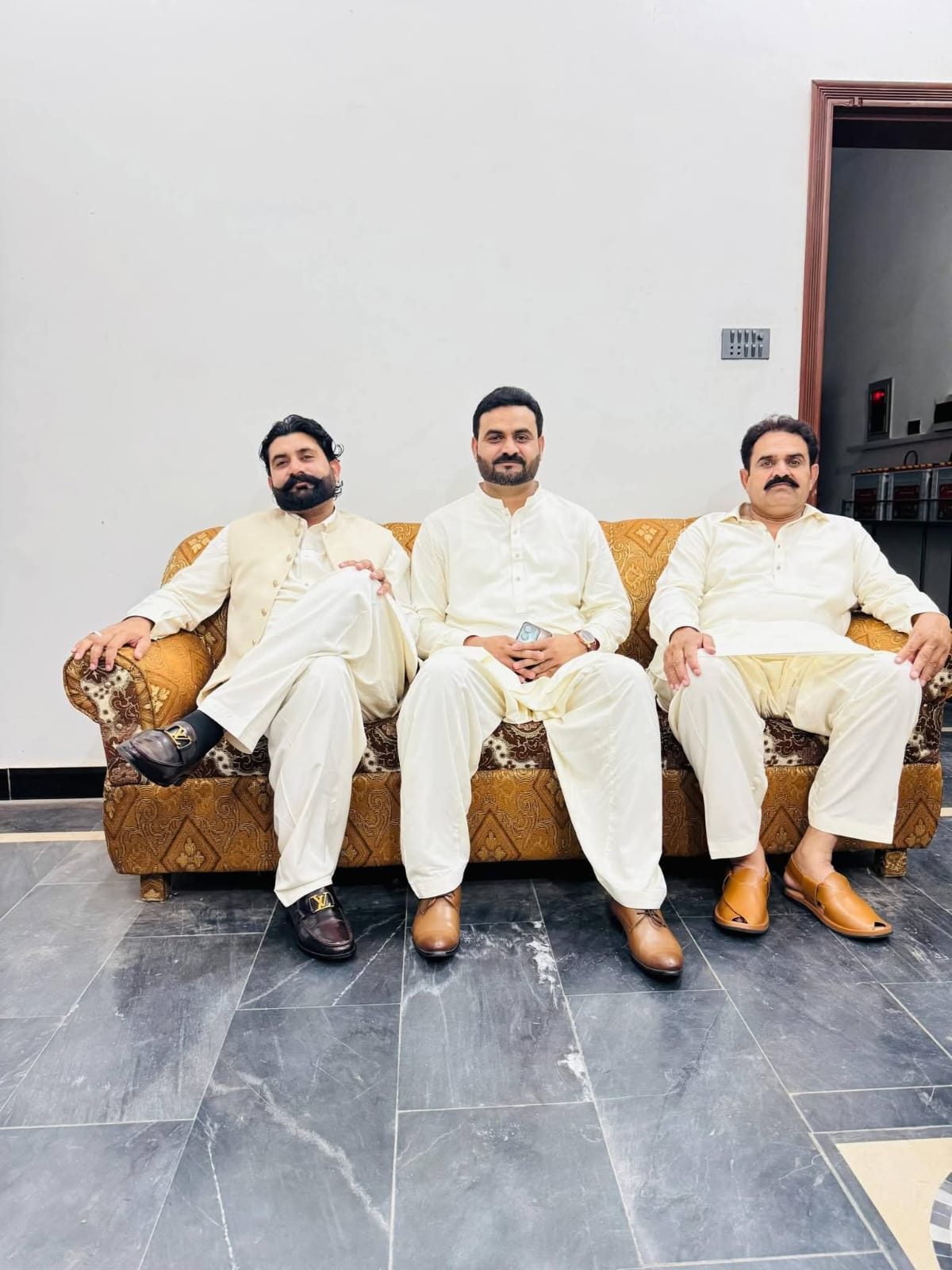 @Shari Gujjar