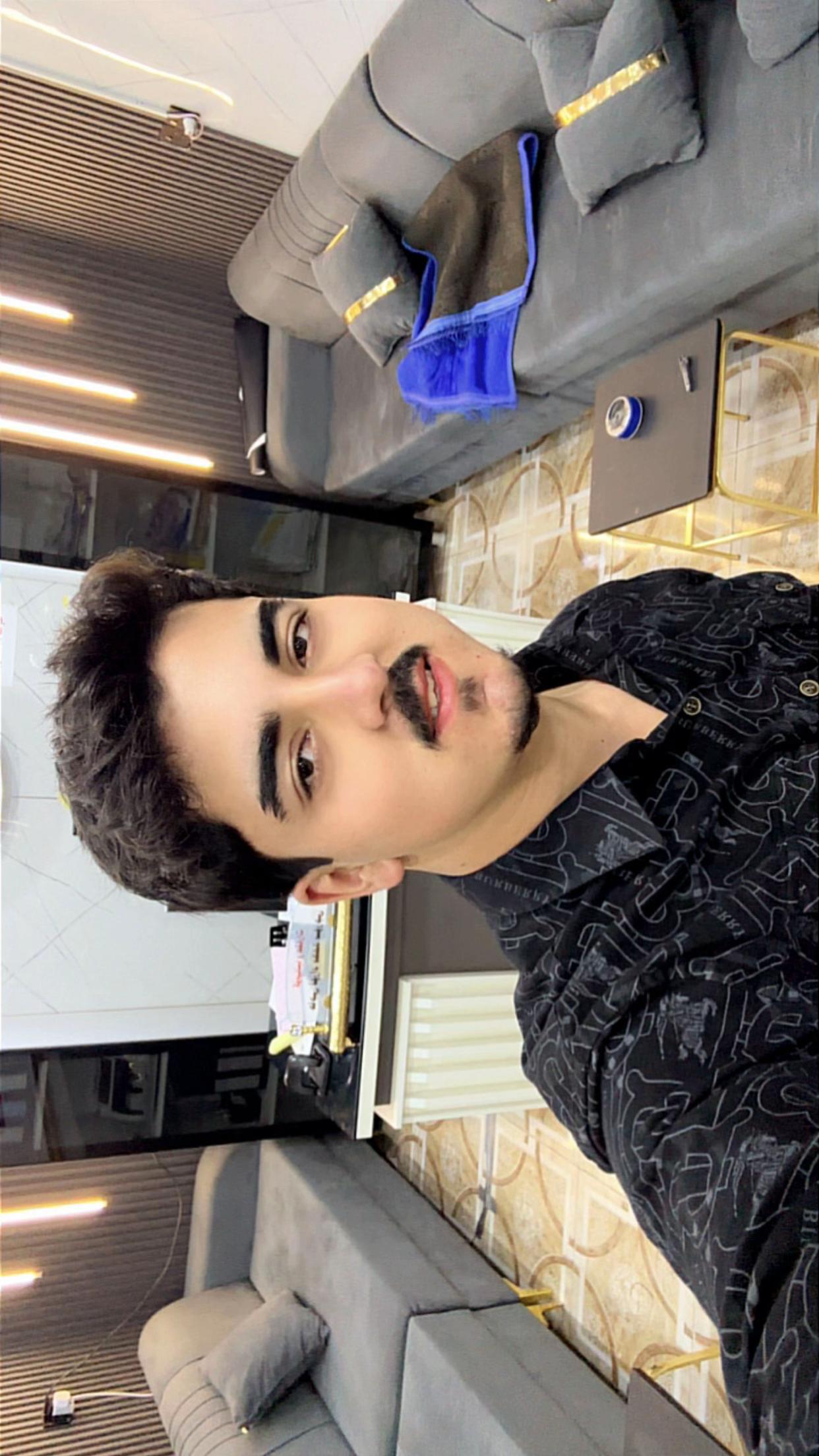 @𝐊.⚜️