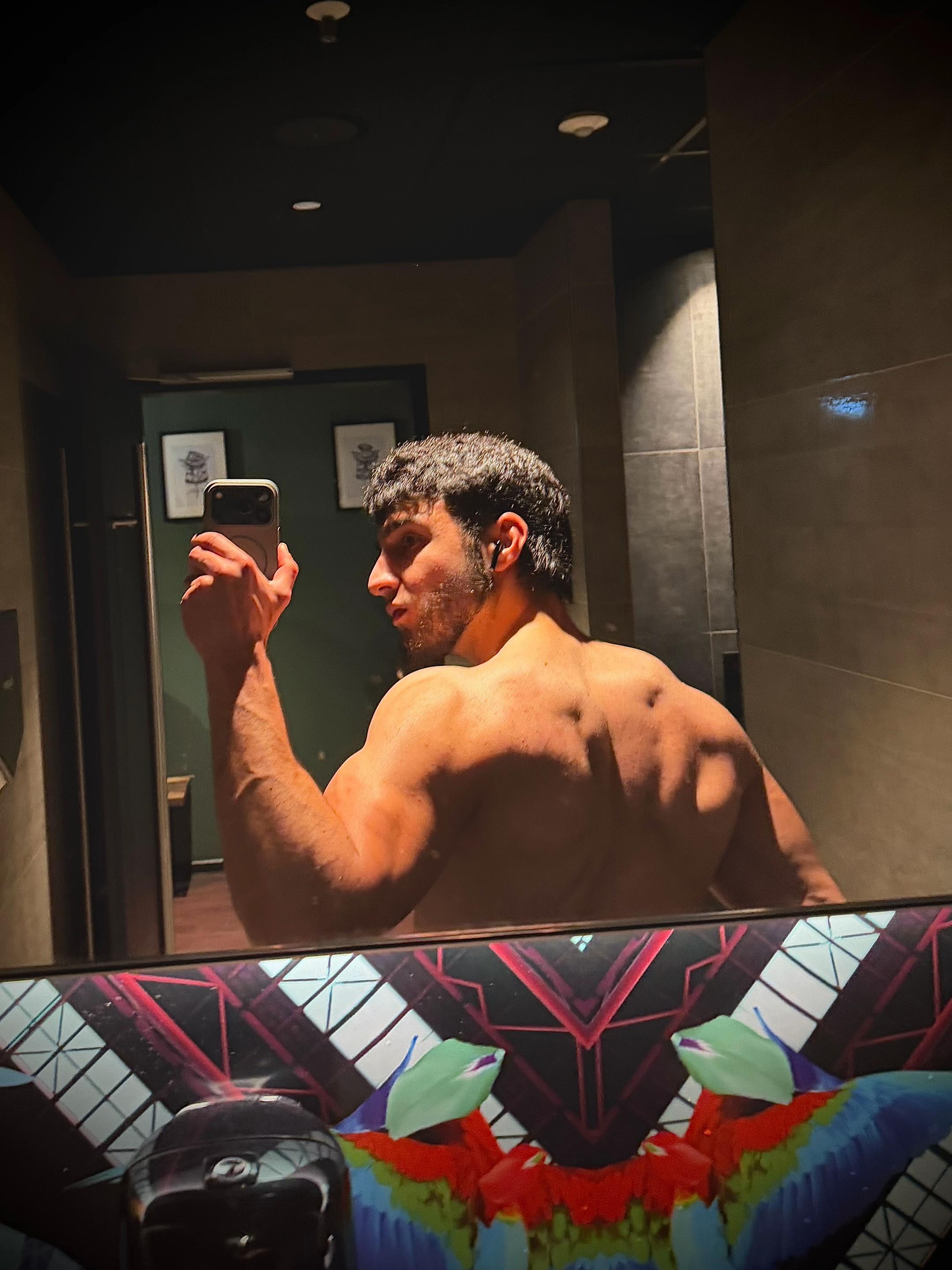 @𝑆𝑢𝑙𝑒𝑦𝑚𝑎𝑛𝑜𝑣 🇦🇿