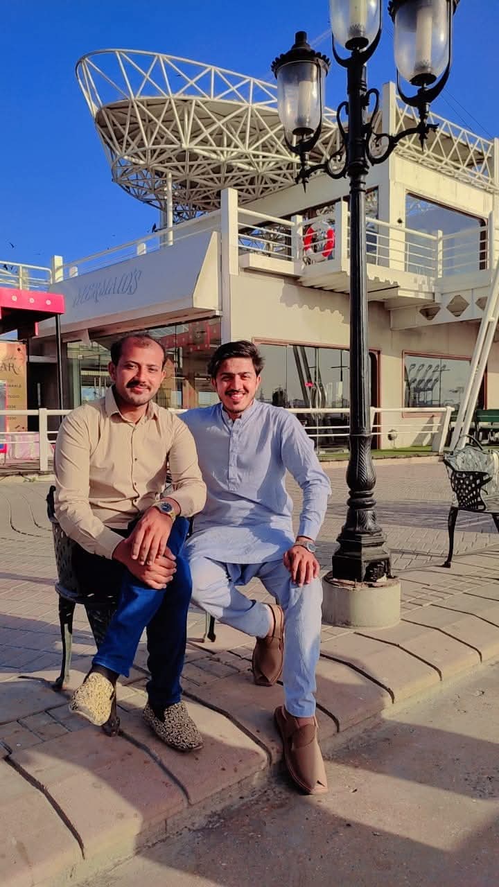 @Yasir Kalwar