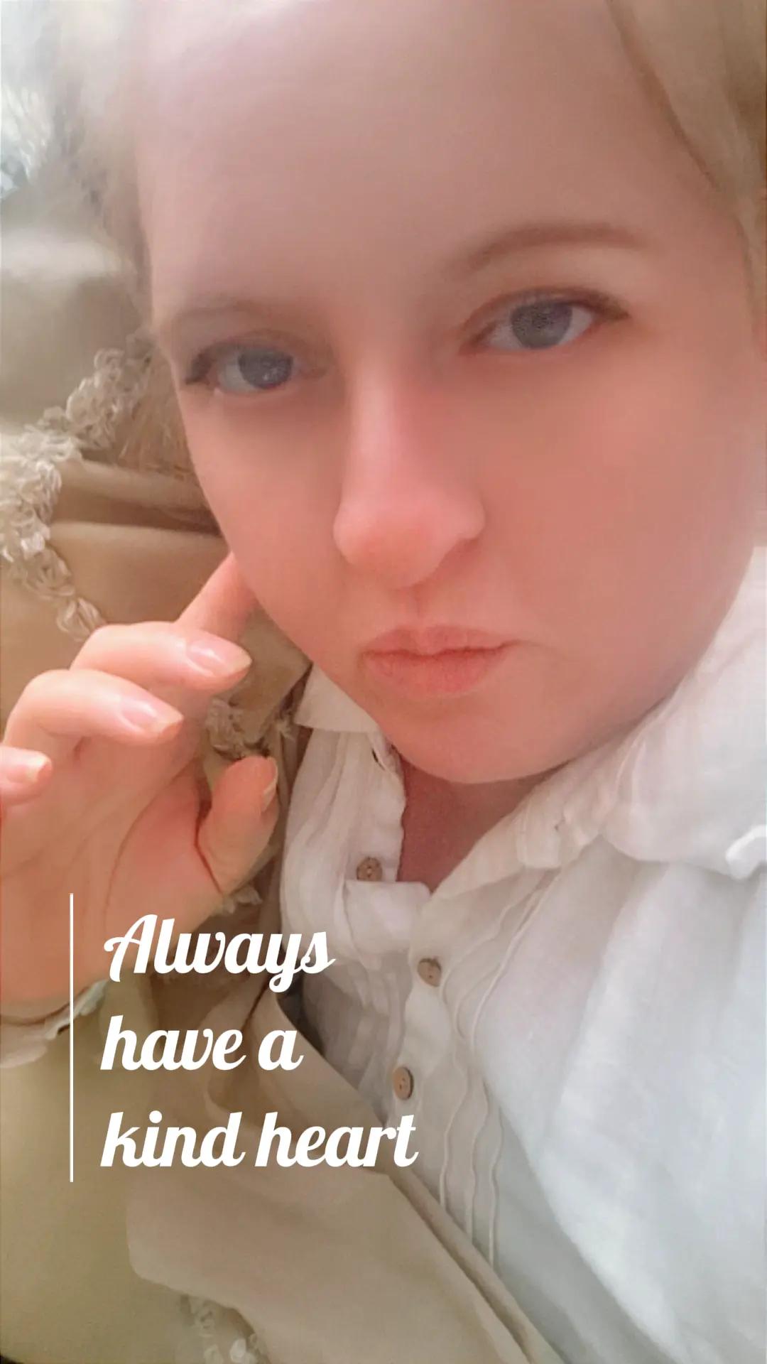 @ItsJustDonna