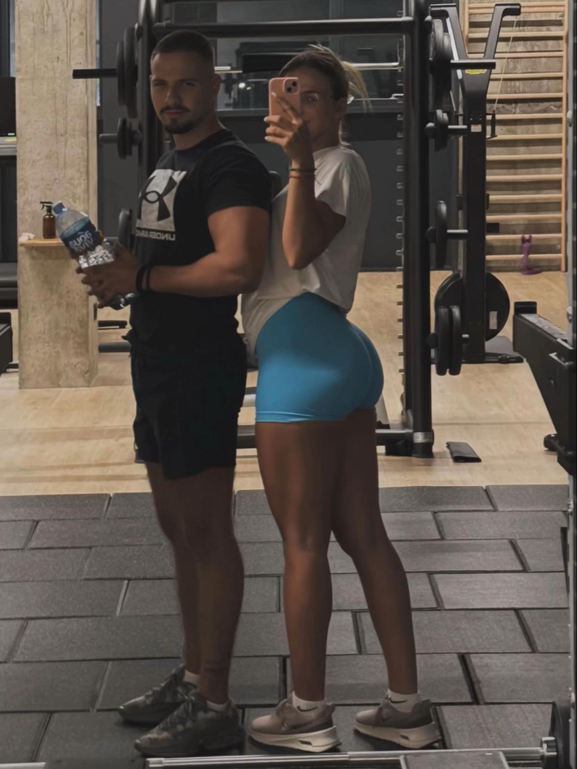 @Markoo_