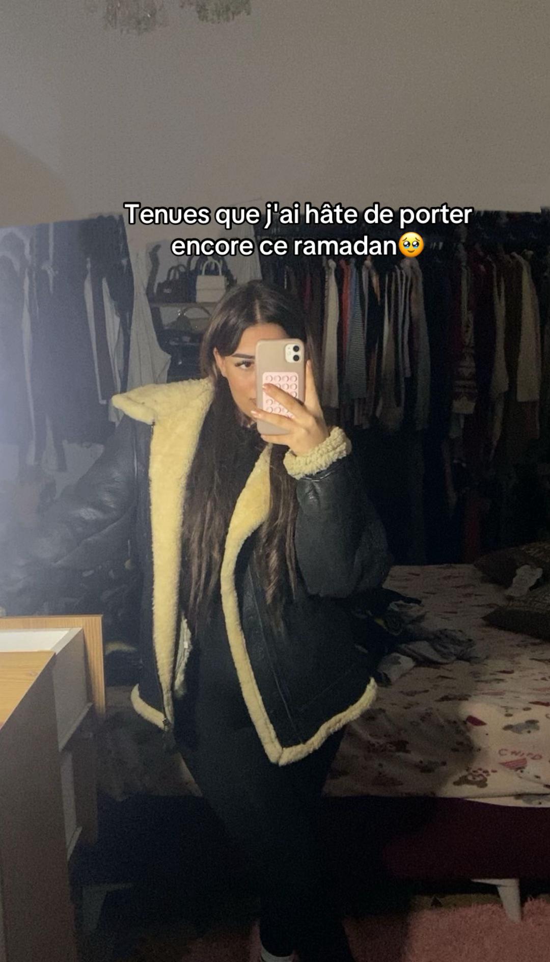 @F🐍