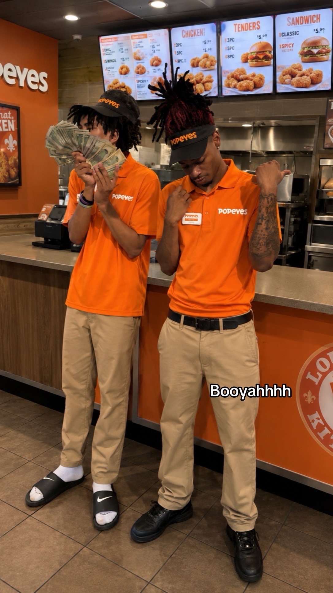 @Tj
