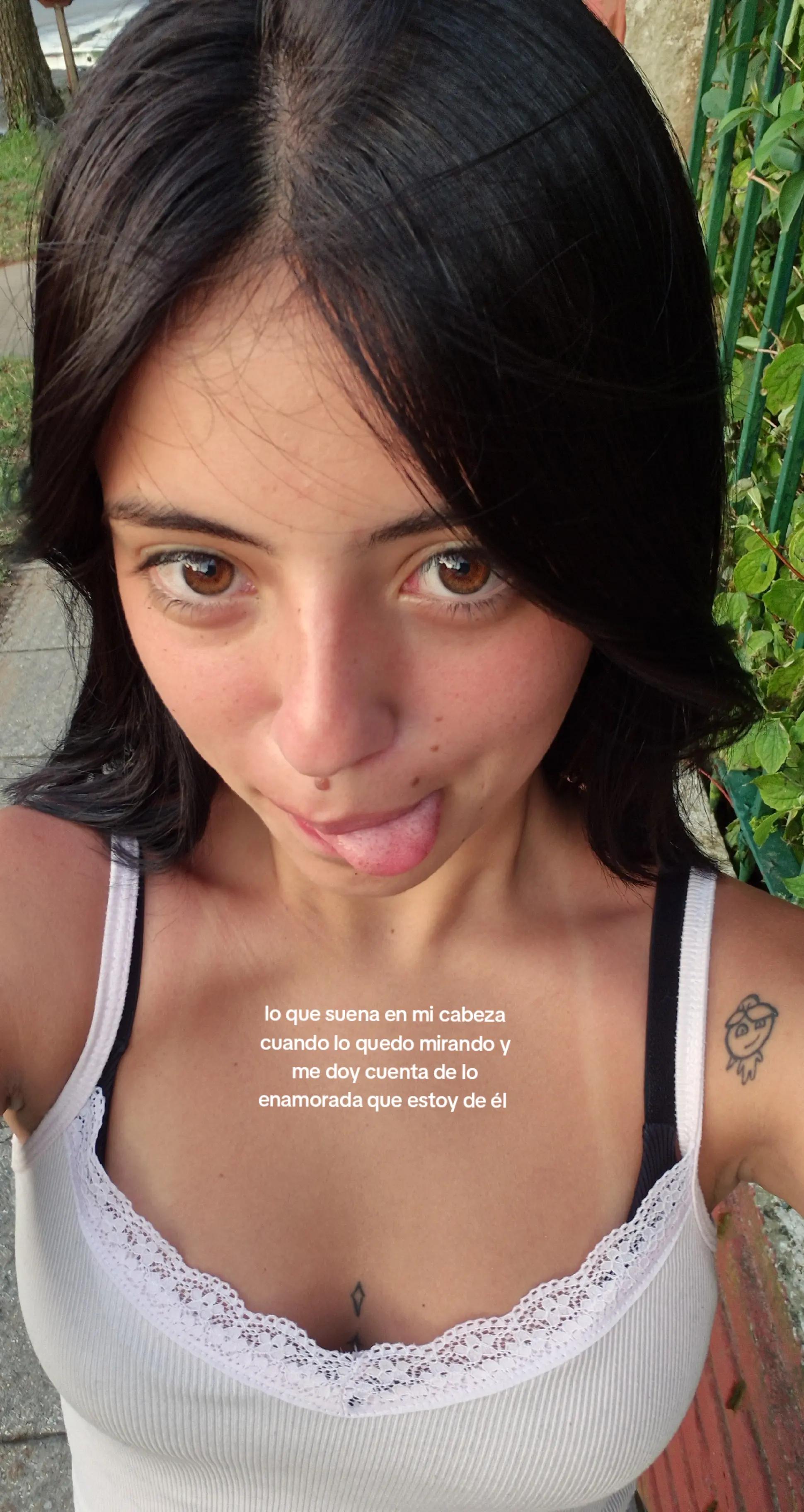 @zoeeakinito