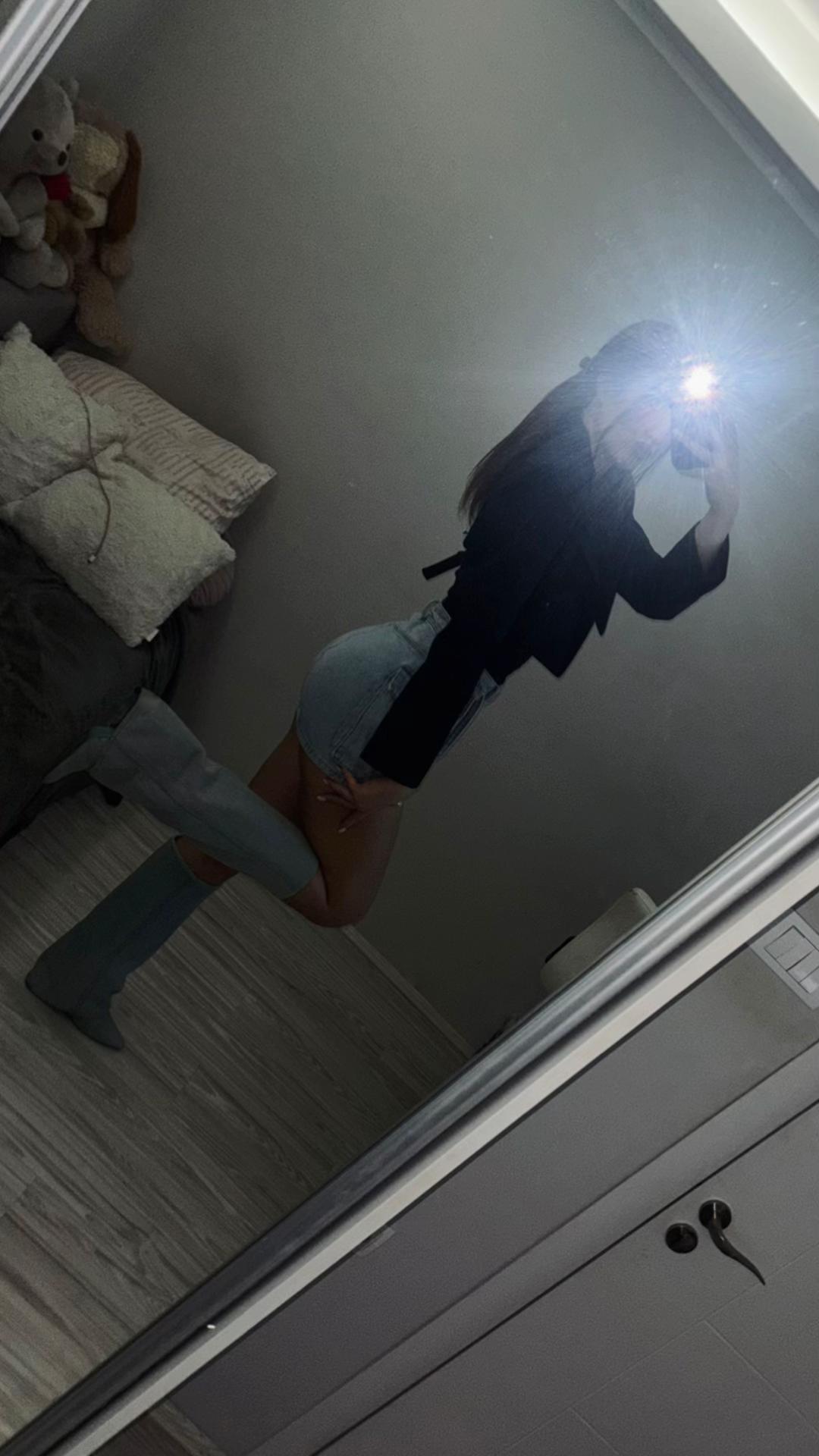 @𝒩𝑅🌸