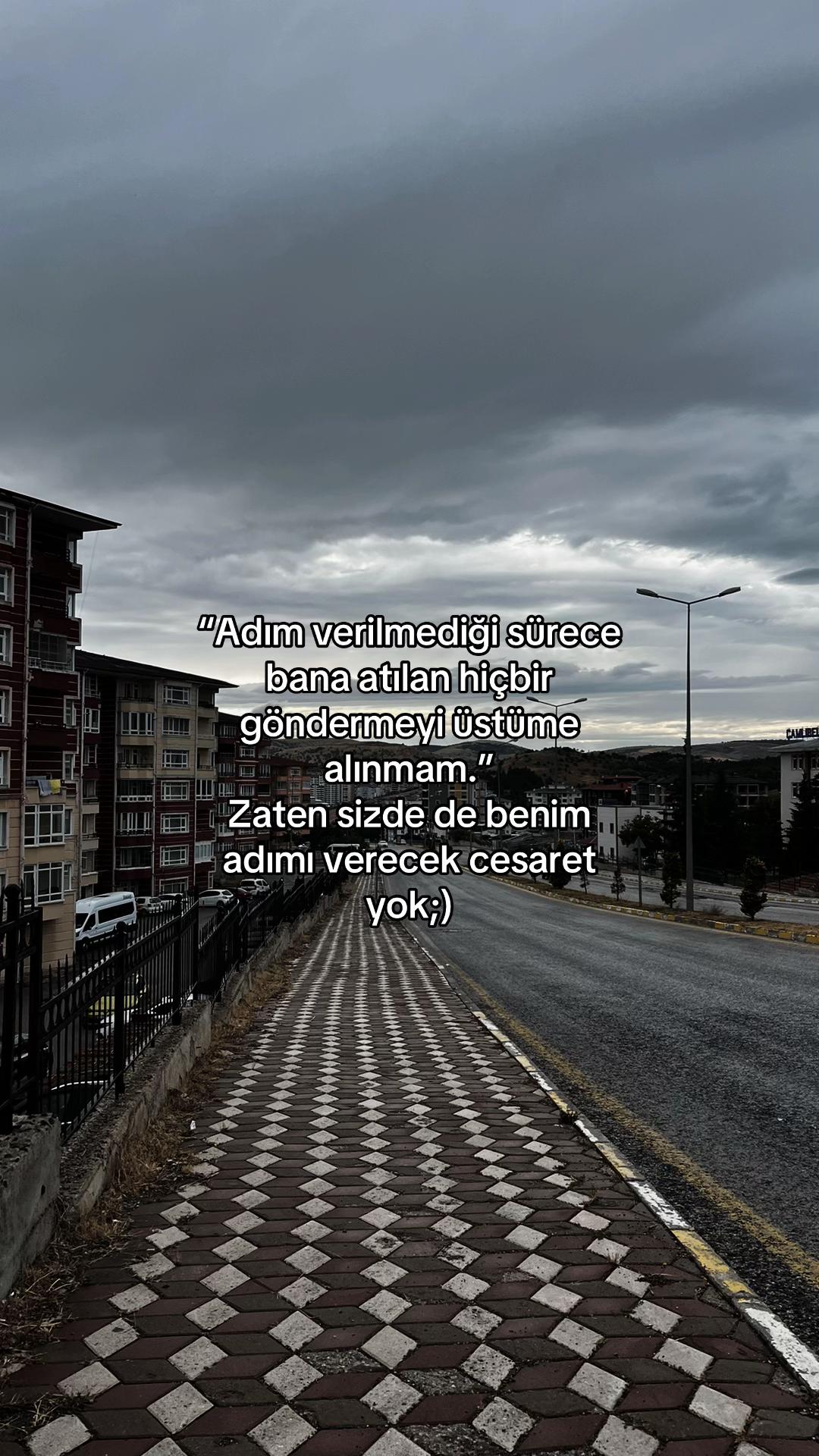 @𝒮.