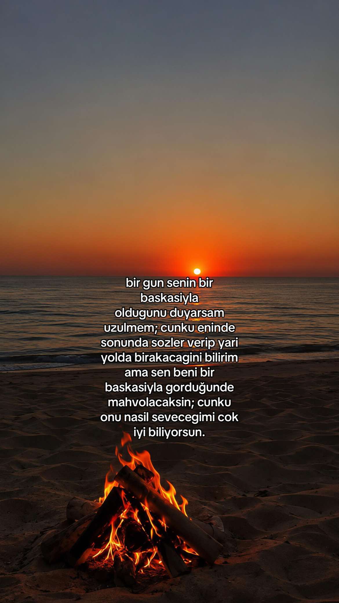 @manolialyrics