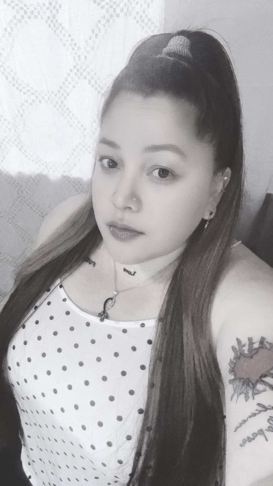 @Yanesita🇭🇳