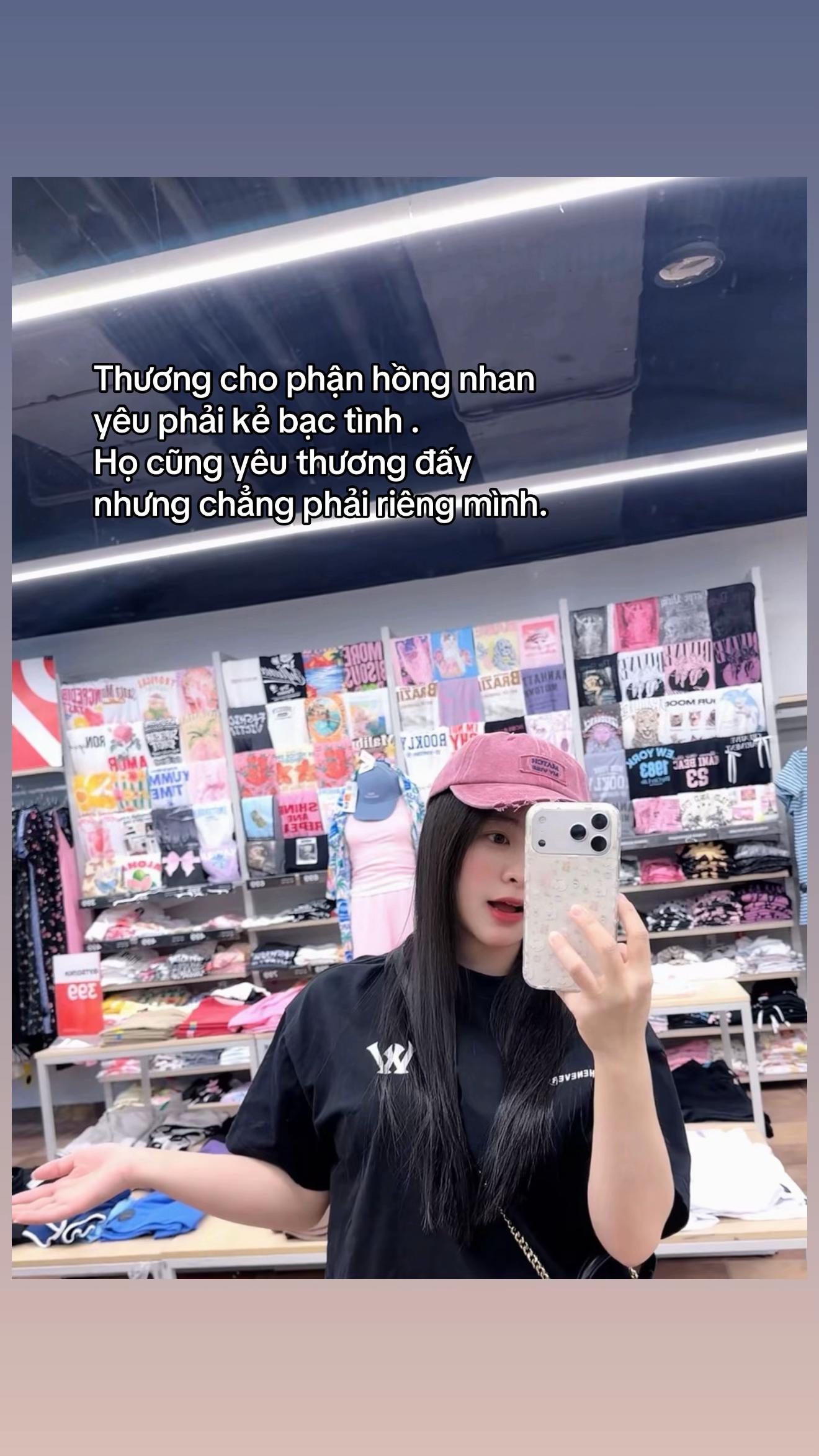 @Tuyết Trinh Ი𐑼 ☃︎