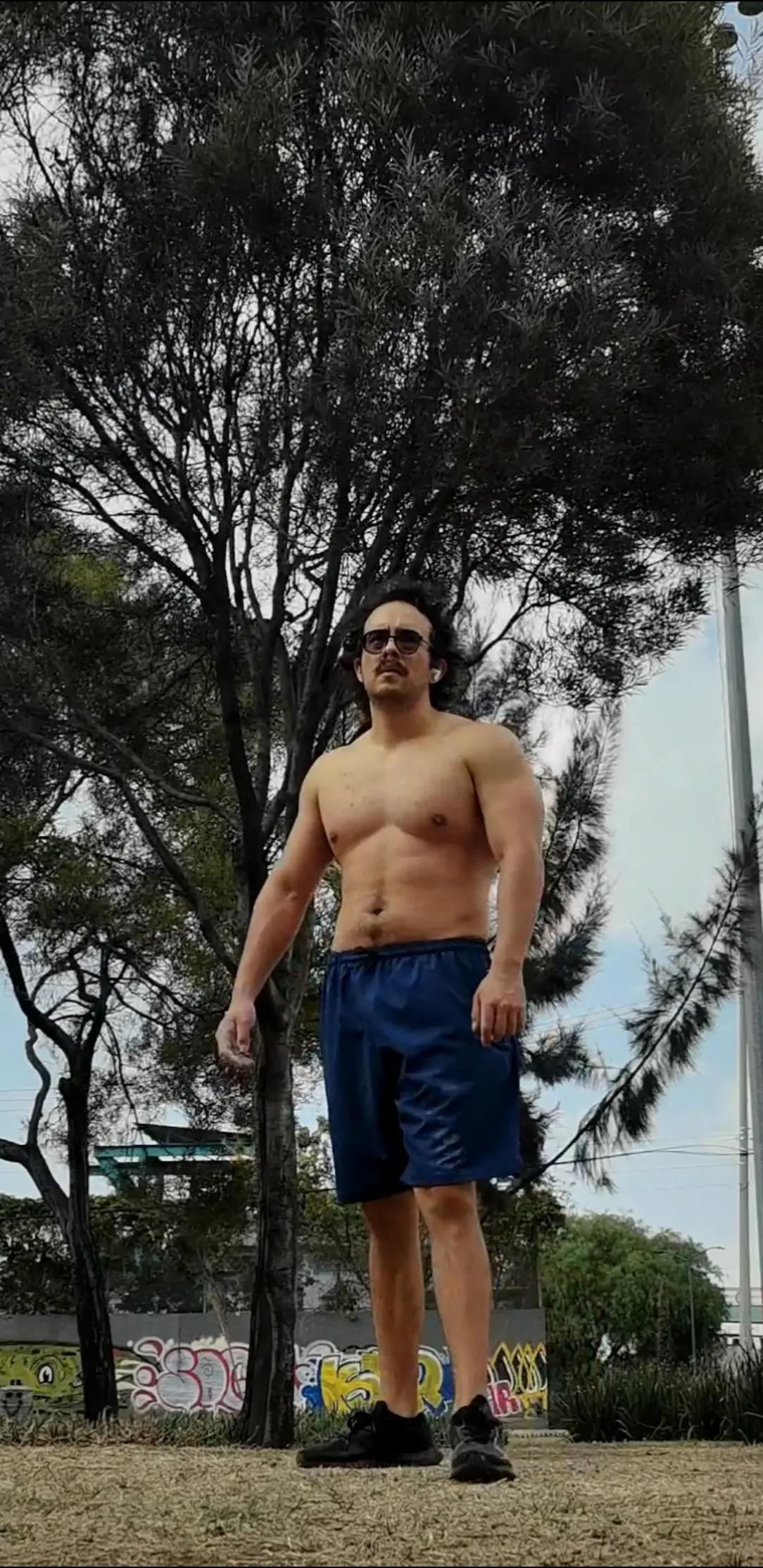 @Alambrito