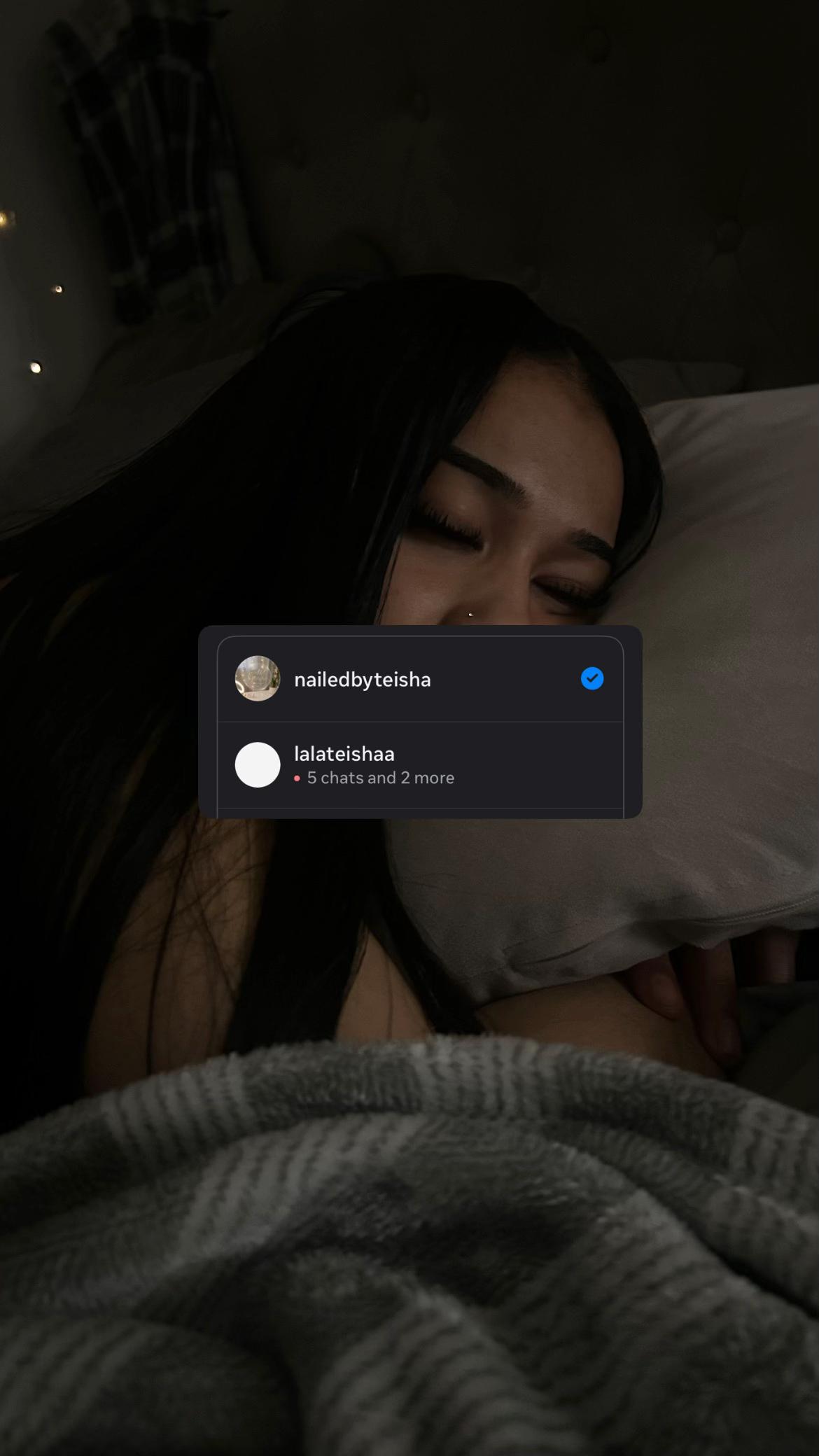 @️